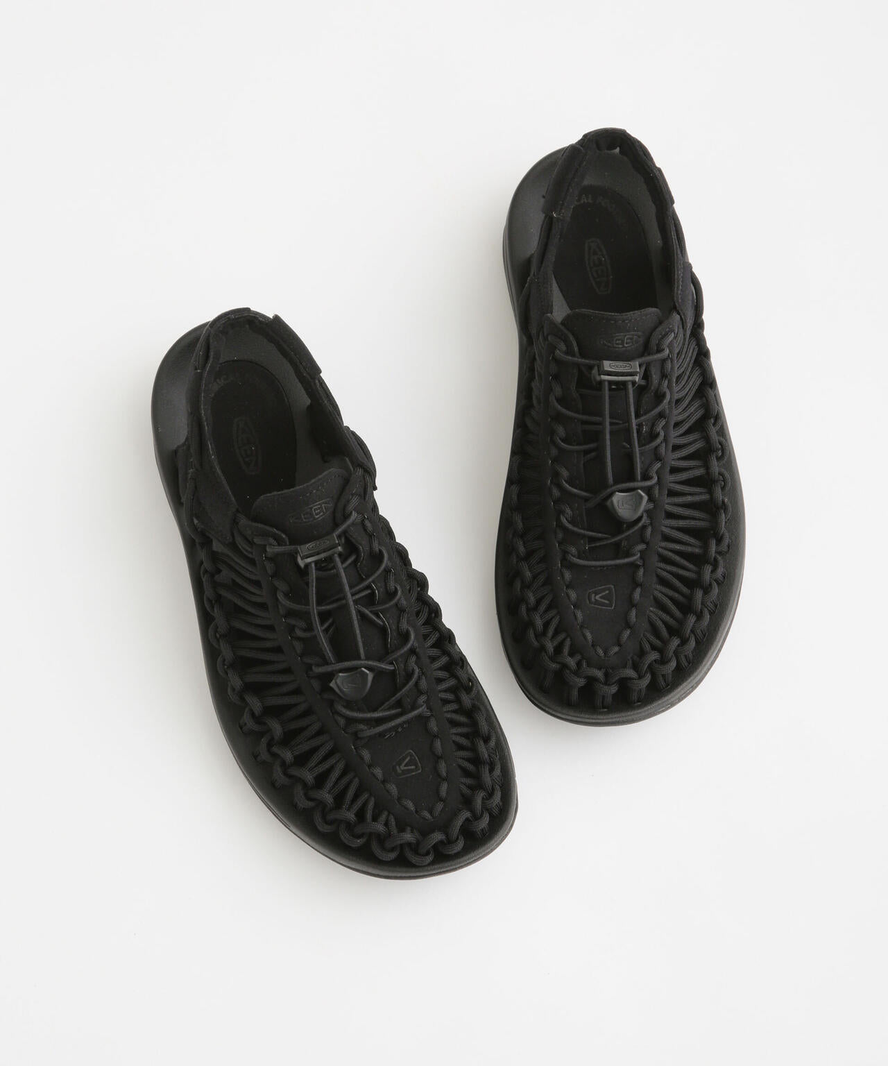 KEEN/UNEEK サンダル 6713135383