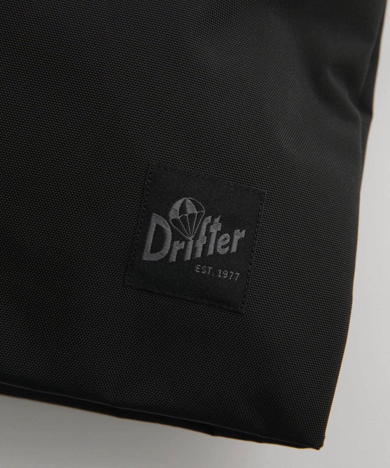 Drifter/別注 FOLD SHOULDER トート 6713232606