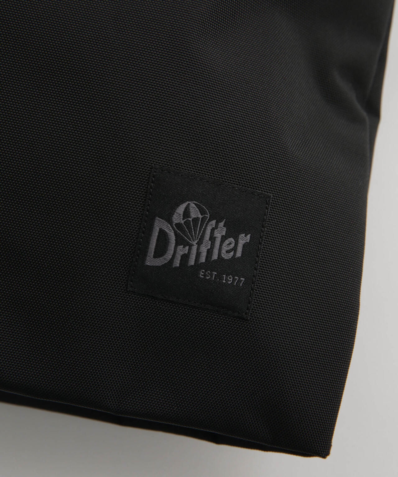Drifter/別注 FOLD SHOULDER トート 6713232606