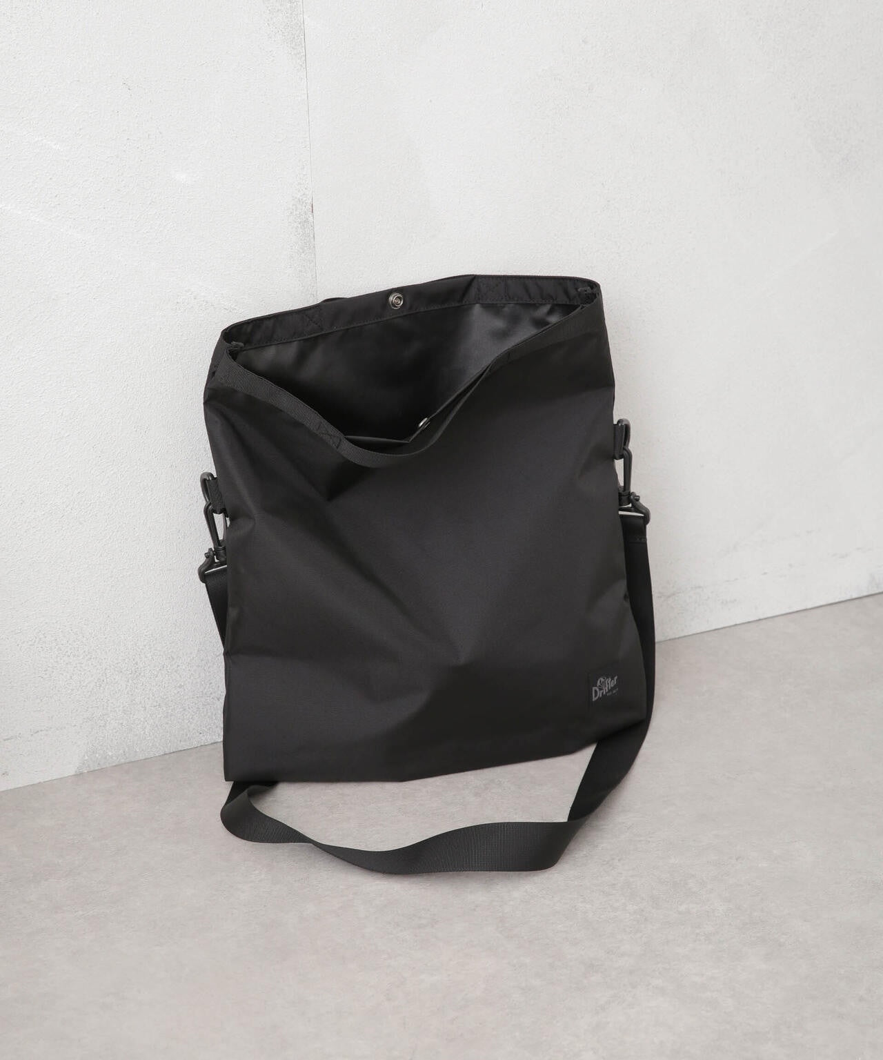 Drifter/別注 FOLD SHOULDER トート 6713232606