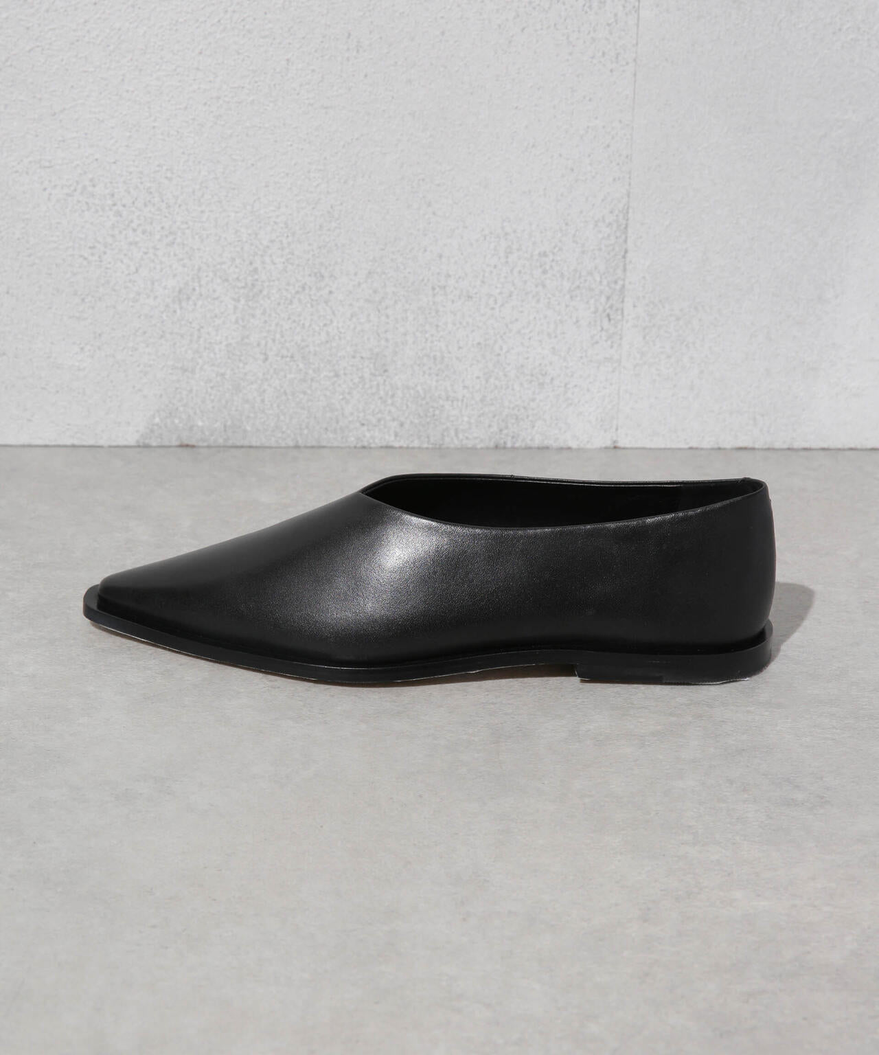 JVAM/AUGUST ポインテッドシューズ 6714133115