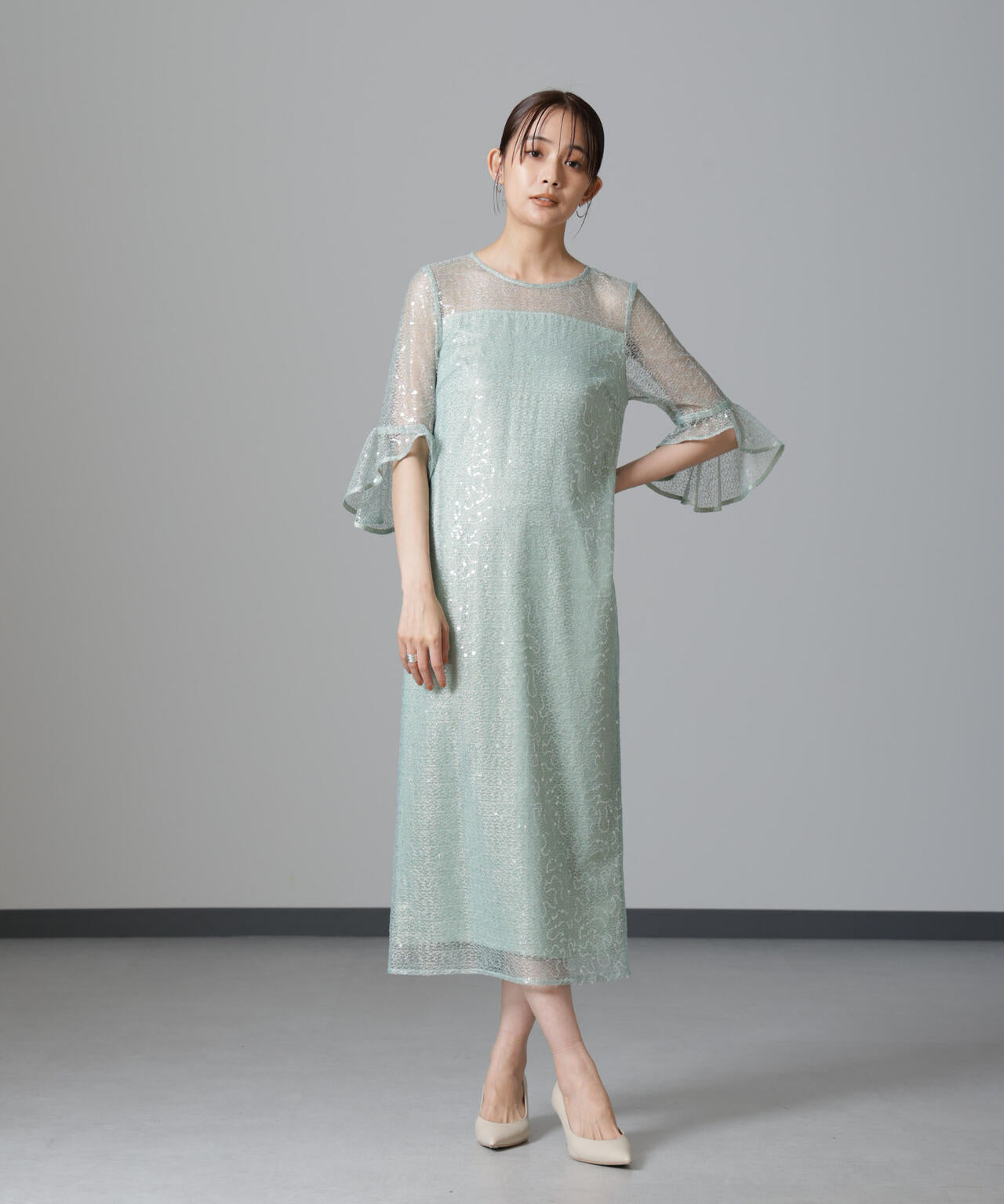 troisiemechaco/SPANGLE LACE ワンピース 6714219027