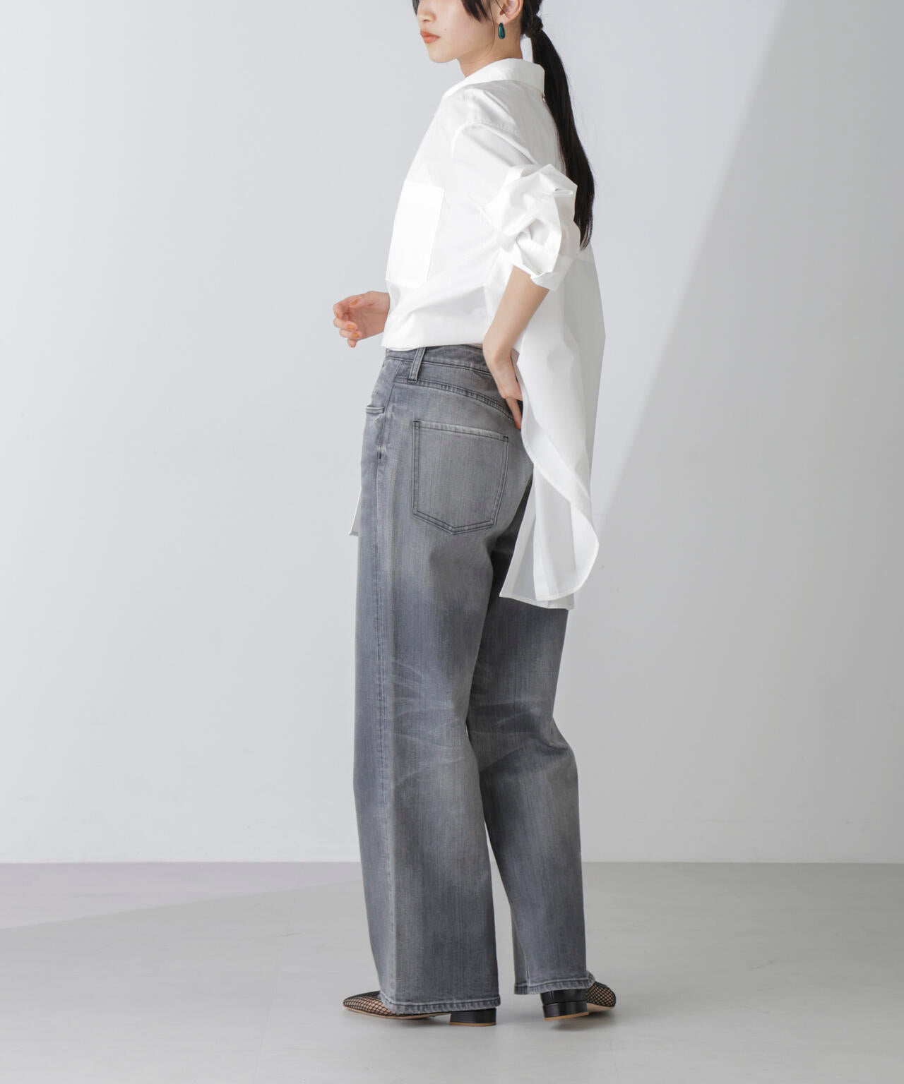 Healthy DENIM/別注 Pink Pepper ワイドストレートデニム グレー 6714227016