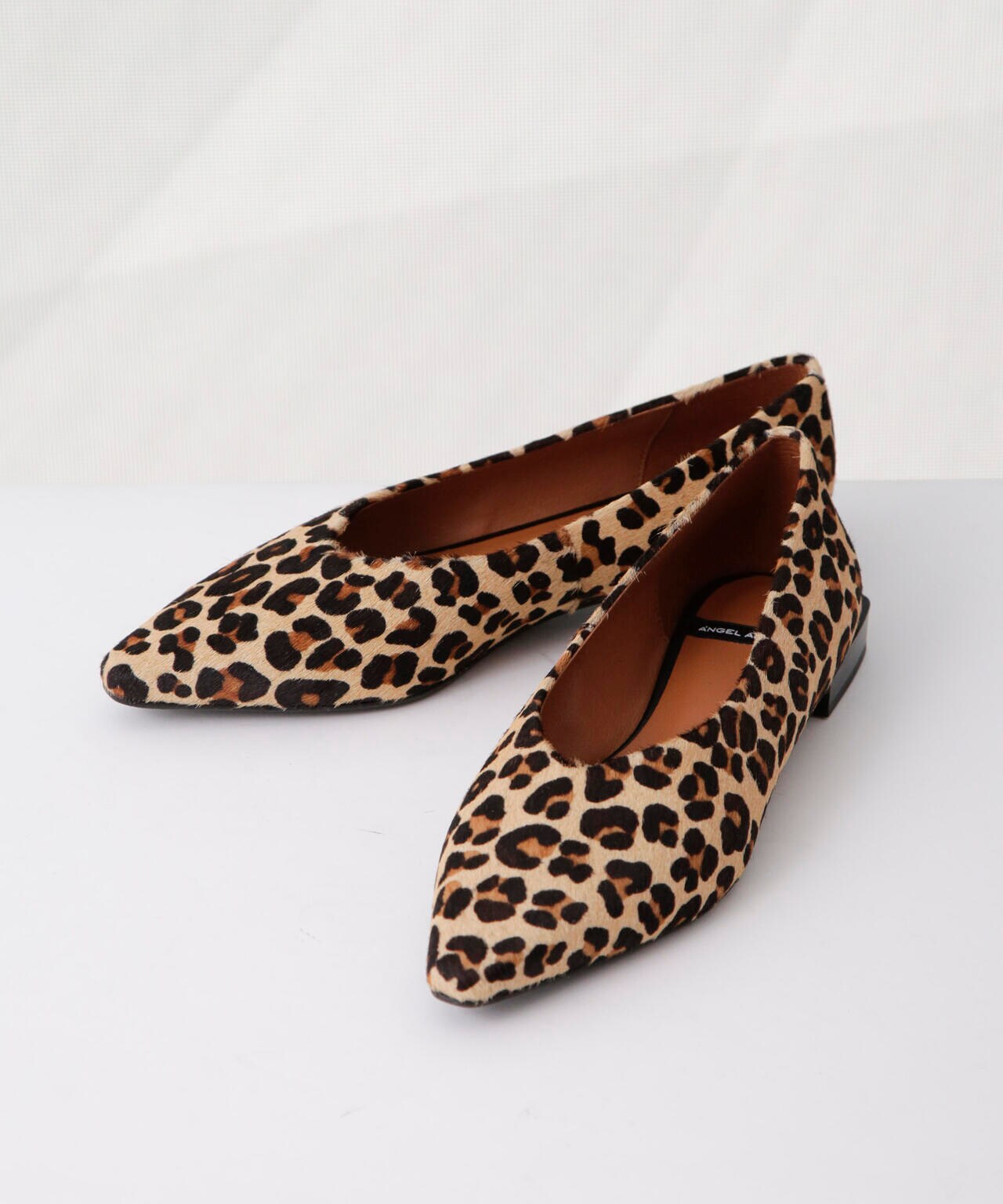 ANGEL ALARCON/レオパードハラコ ポインテッドパンプス 6714233117