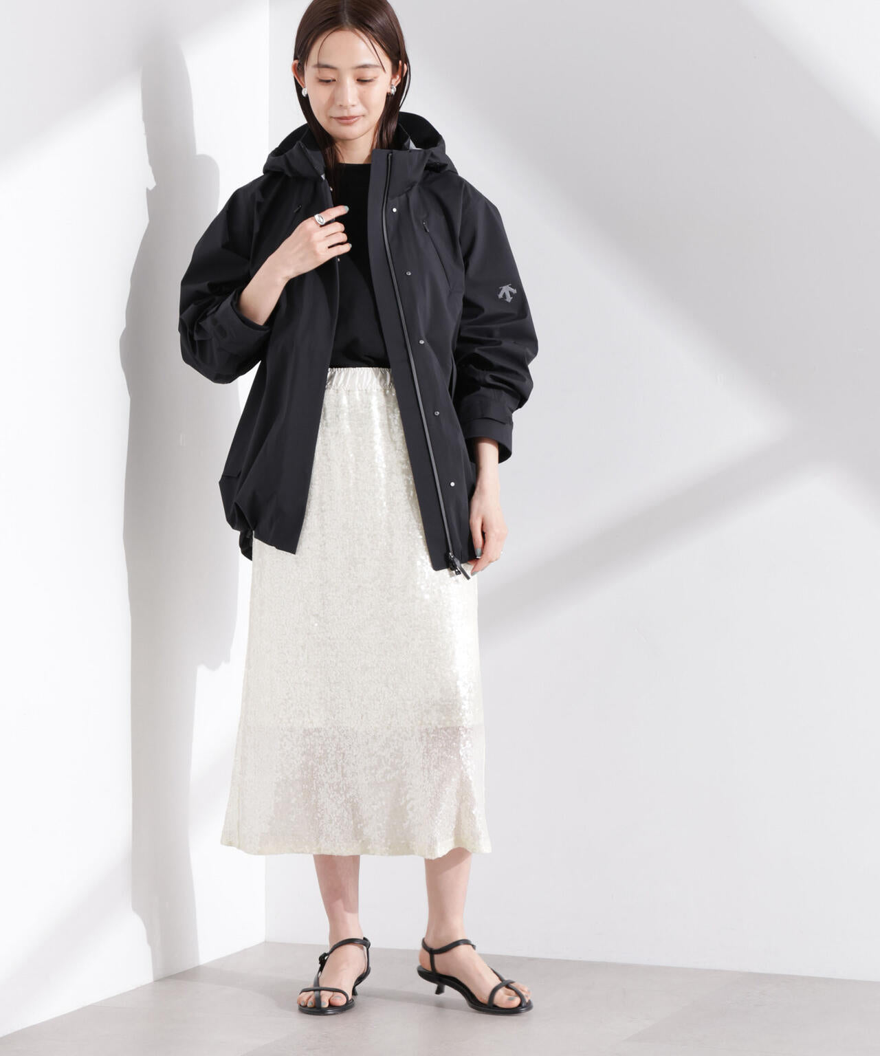DESCENTE/WATERPROOF JACKET 6715112011