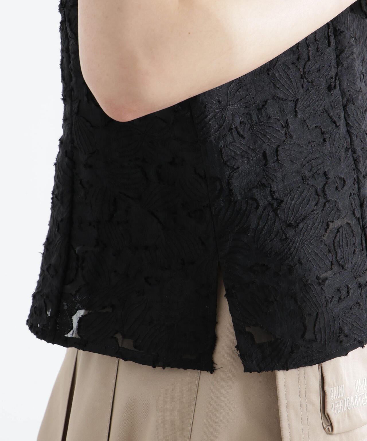 BAUM UND PFERDGARTEN/Flower Jacquard トップス 6715121004