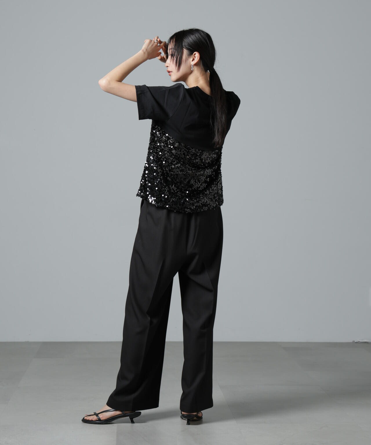 BAUM UND PFERDGARTEN/Sequins ドッキングTシャツ 6715124001