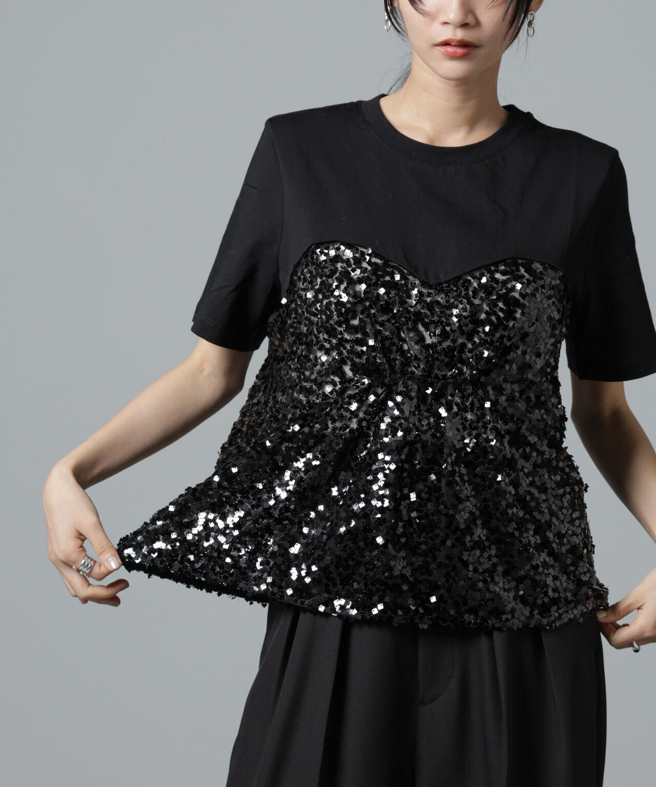 BAUM UND PFERDGARTEN/Sequins ドッキングTシャツ 6715124001