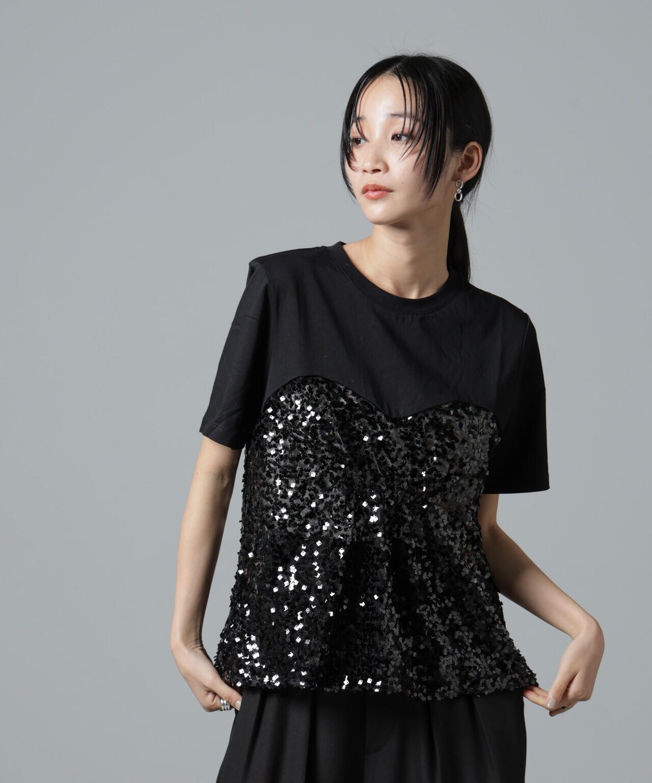 BAUM UND PFERDGARTEN/Sequins ドッキングTシャツ 6715124001