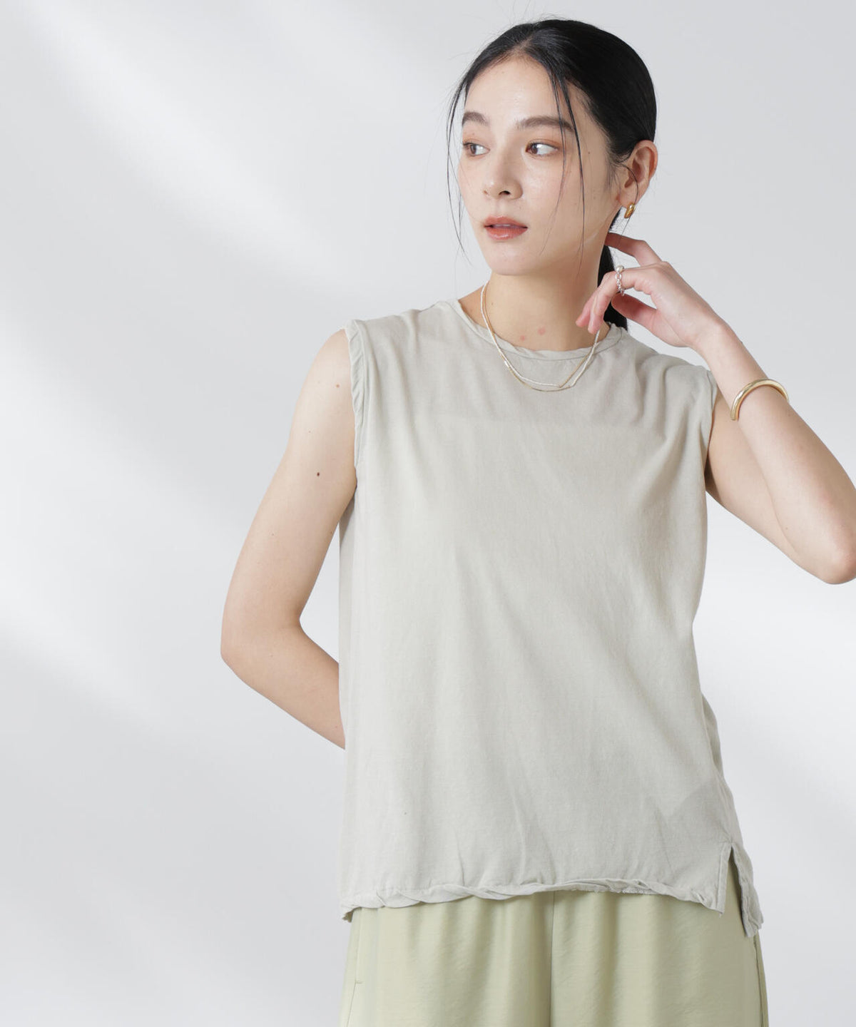 GREYCHORD/SOFIE スリーブレスTシャツ 6715124021