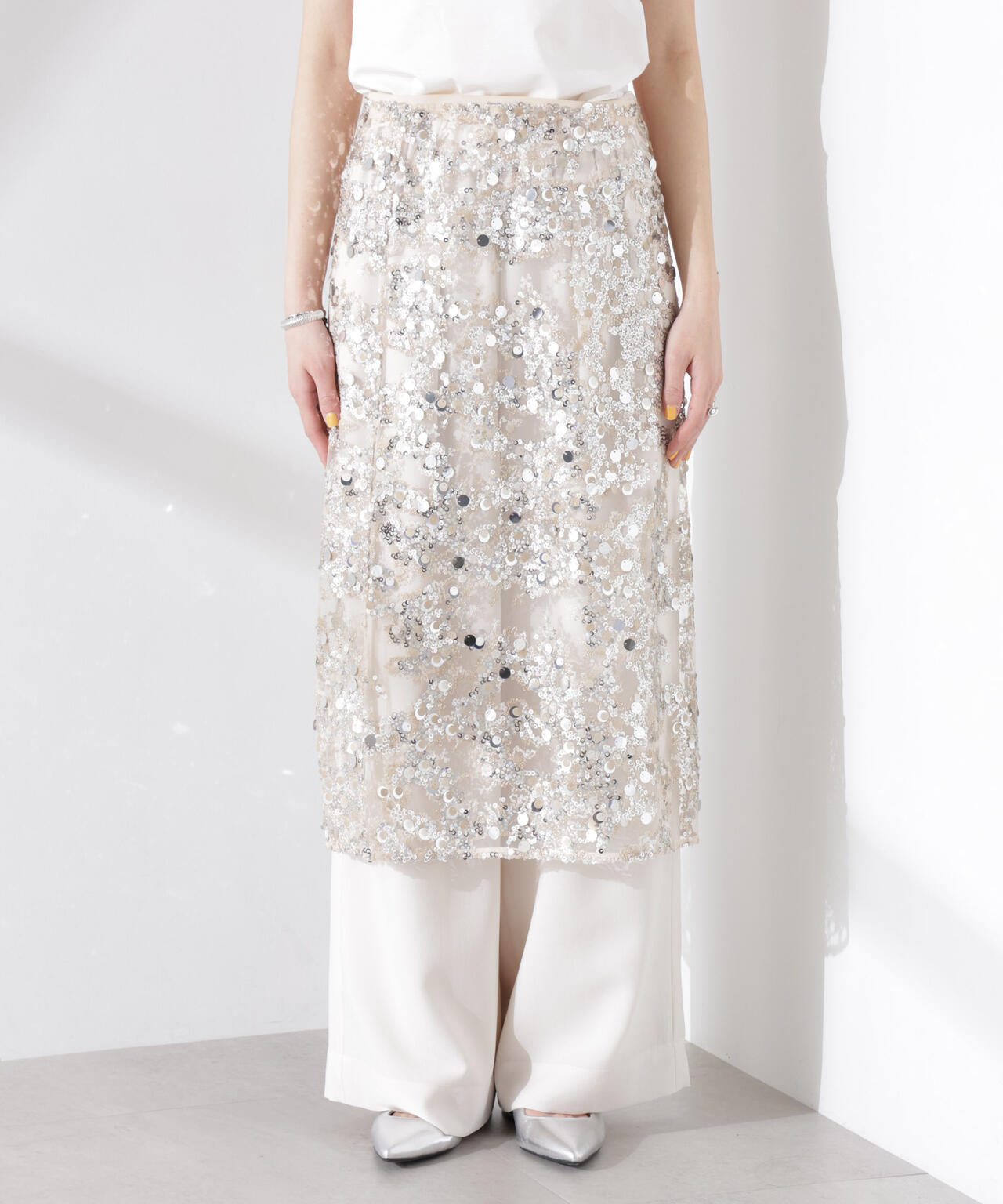 BAUM UND PFERDGARTEN/Sequins スカート(セットアップ可) 6715130011