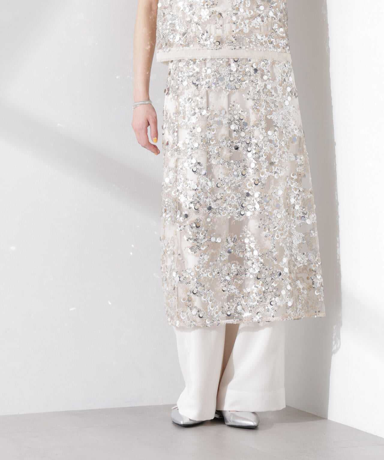 BAUM UND PFERDGARTEN/Sequins スカート(セットアップ可) 6715130011