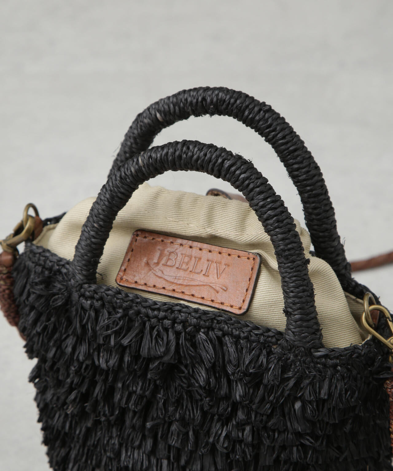 IBELIV/NAKA 6715132063