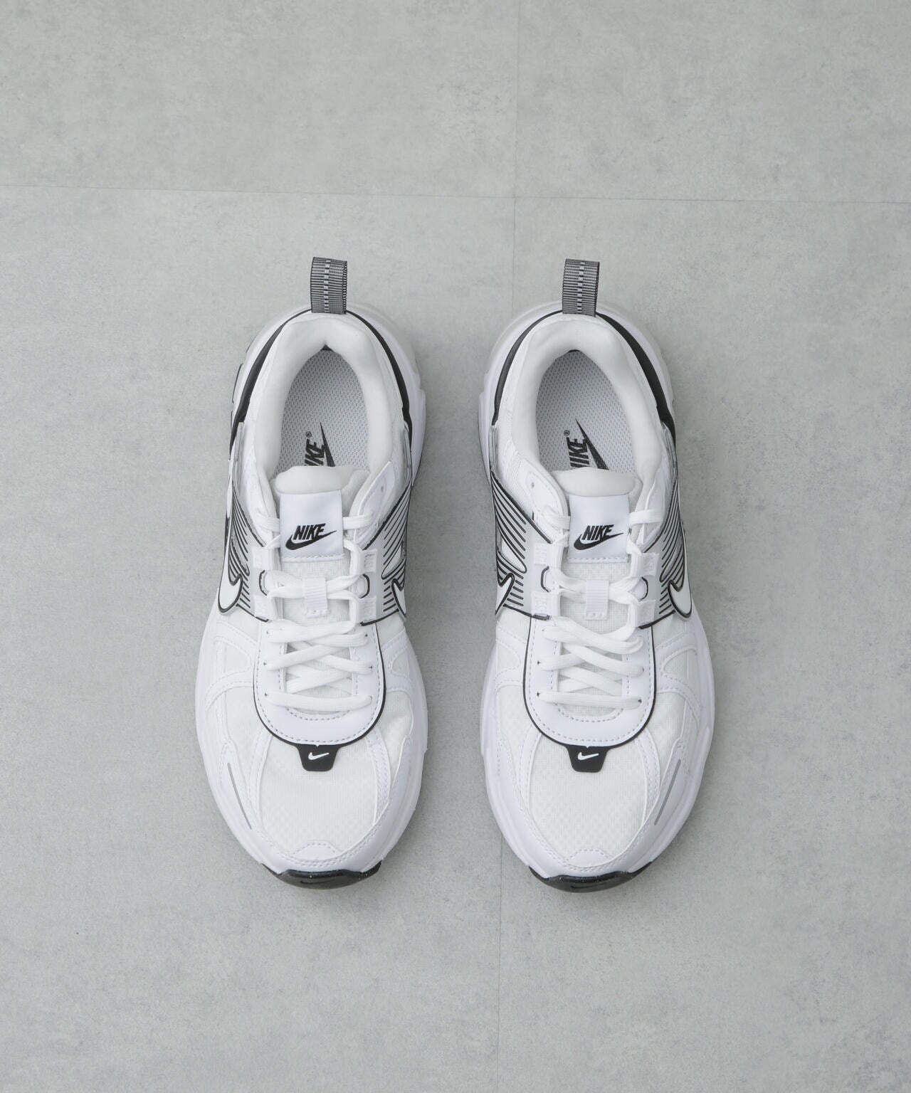 NIKE/W NIKE V2K RUN 6715134023