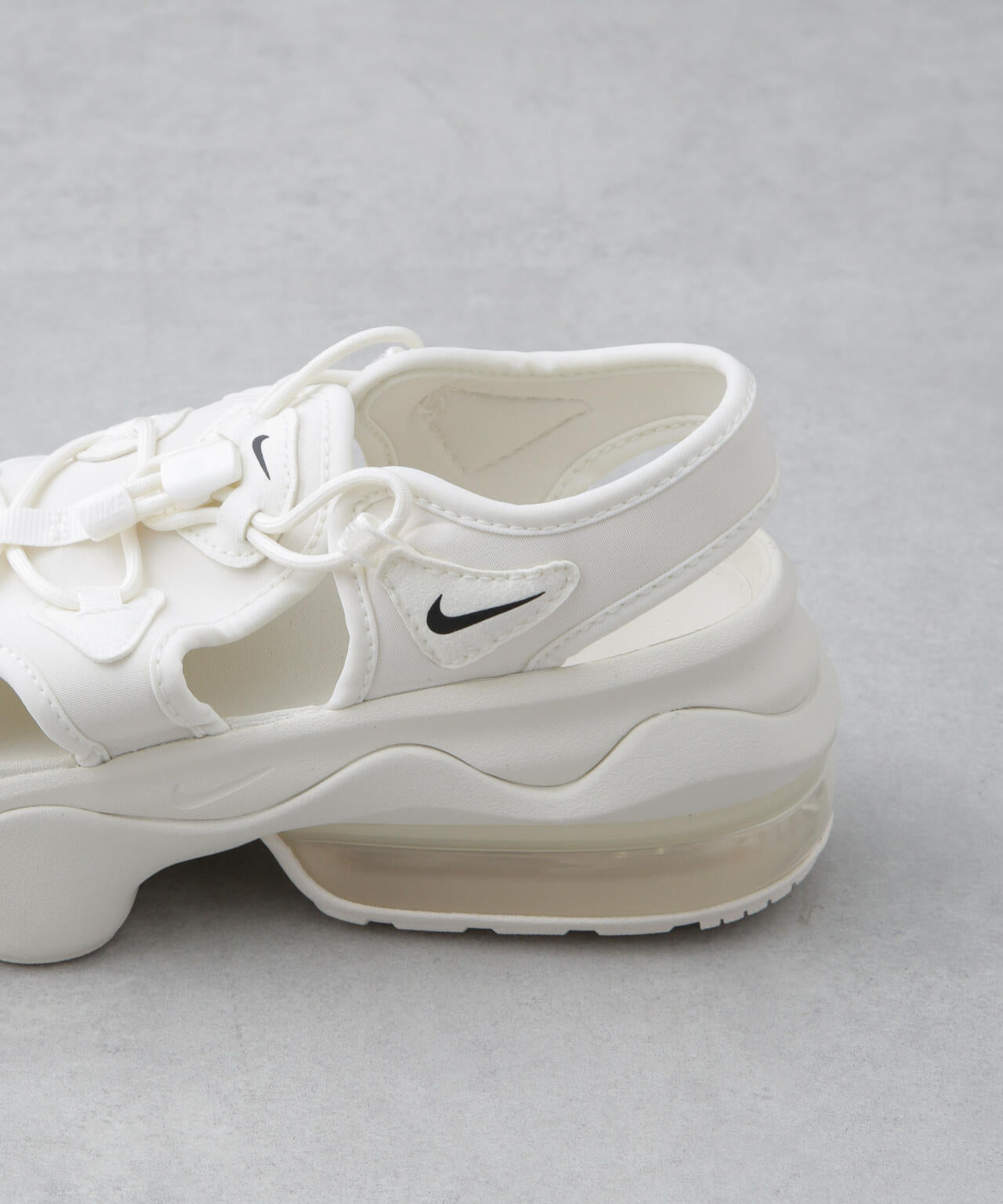NIKE/ナイキ ウイメンズ エアマックス ココ サンダル 6715135118
