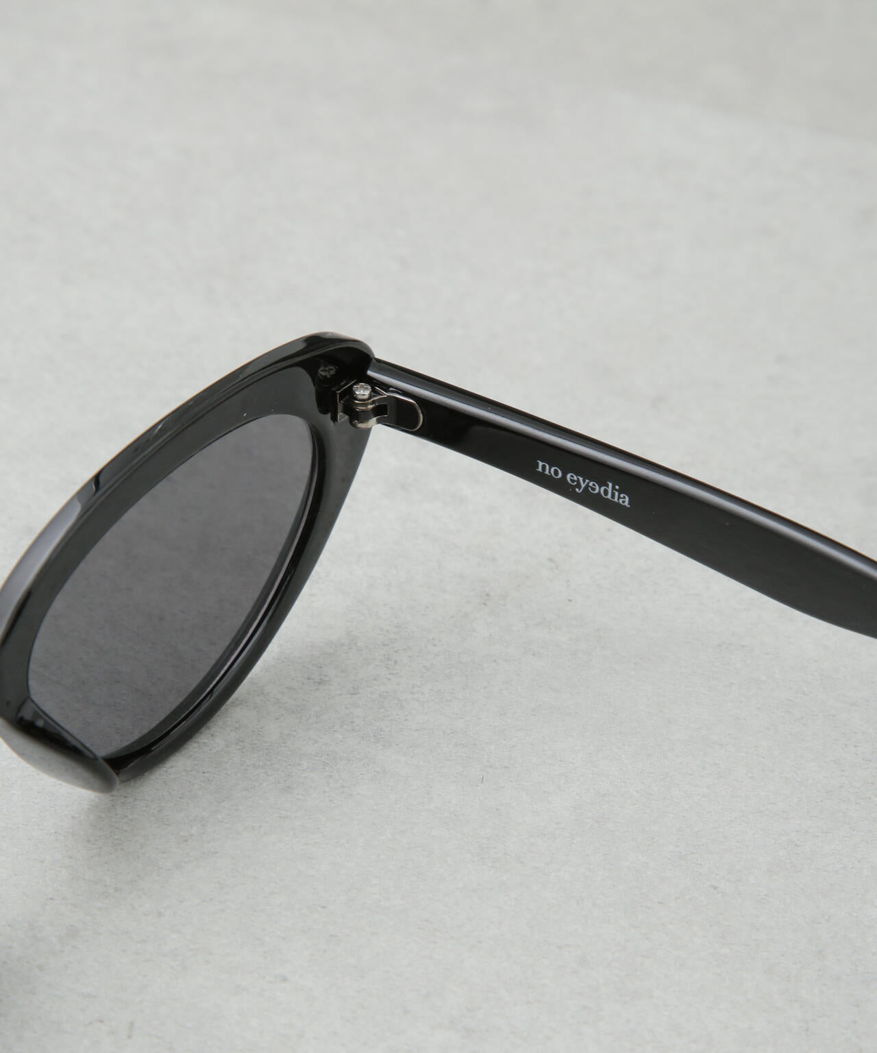 noeyedia/キャットアイ ファッショングラス 6715140002