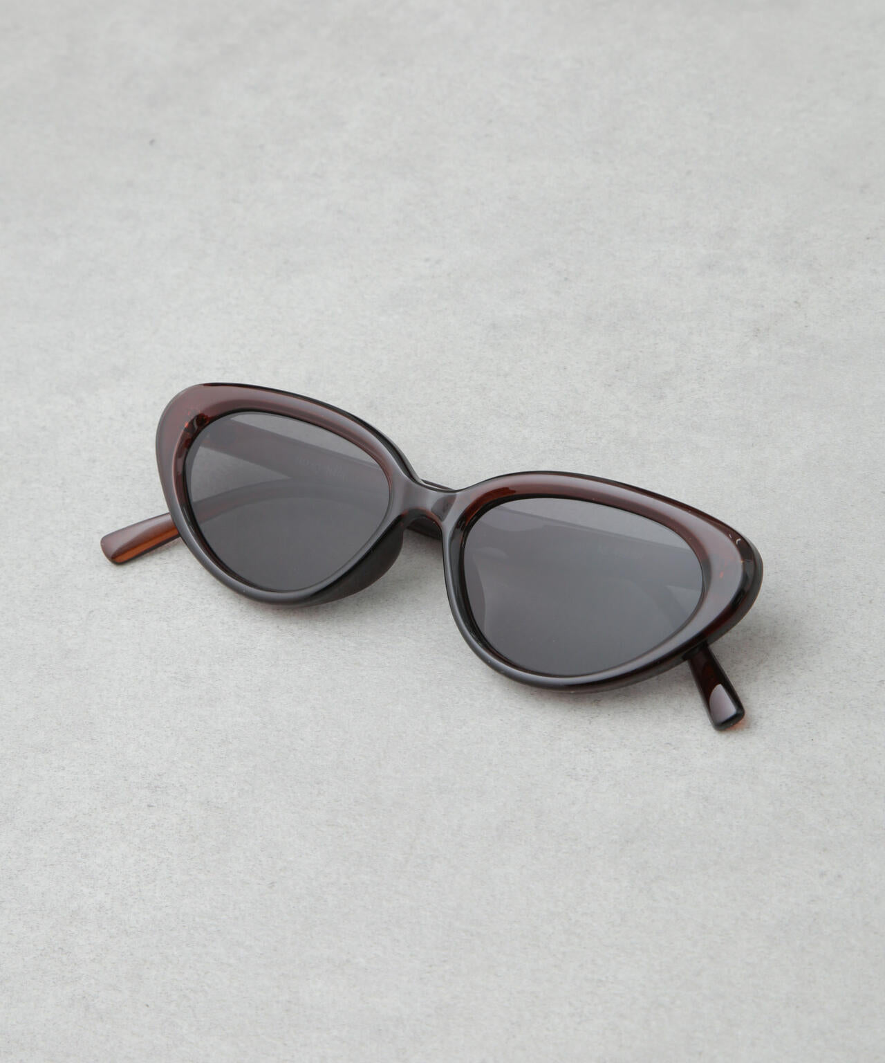 noeyedia/キャットアイ ファッショングラス 6715140002