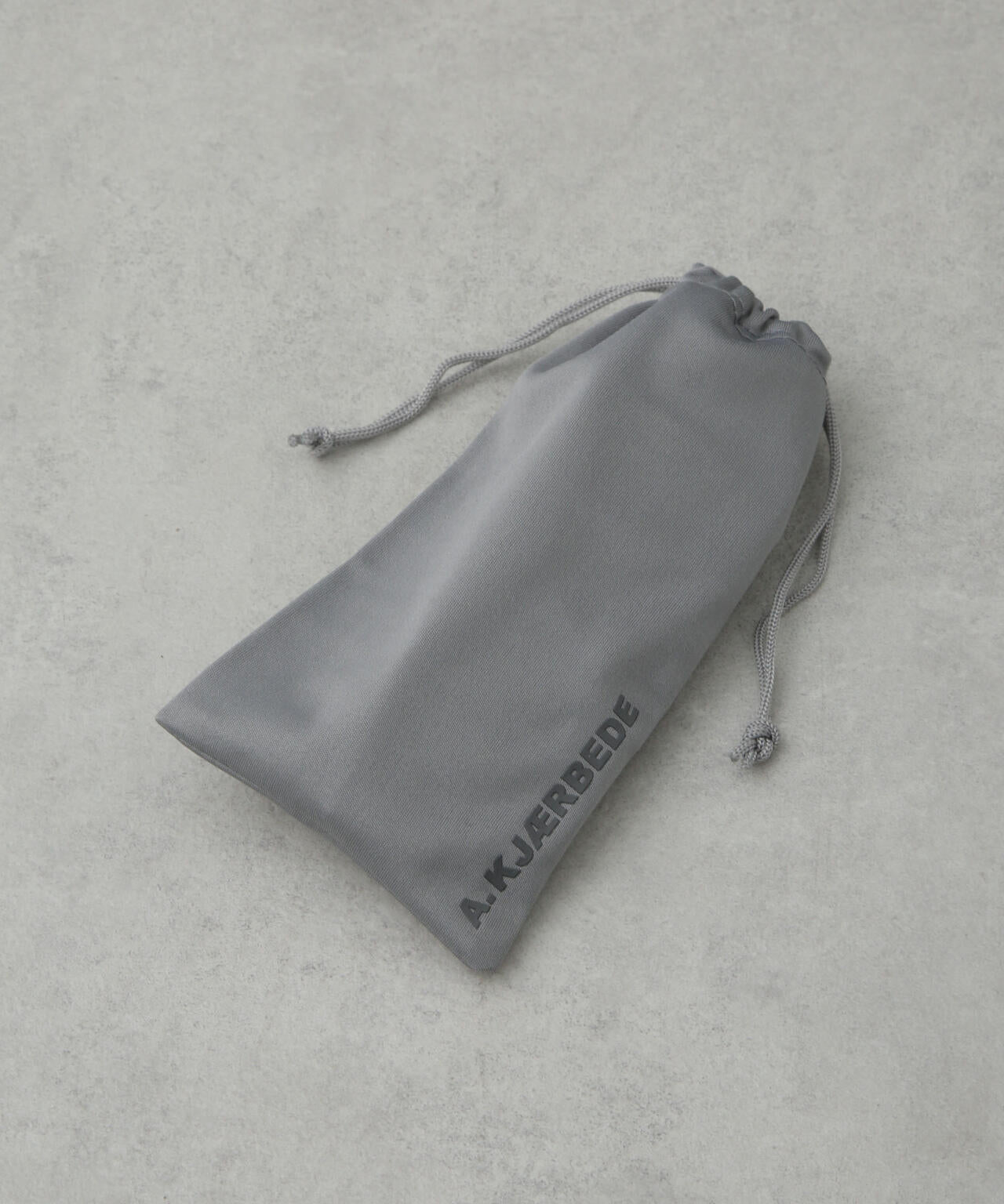 A.KJAERBEDE/BATE 6715140005