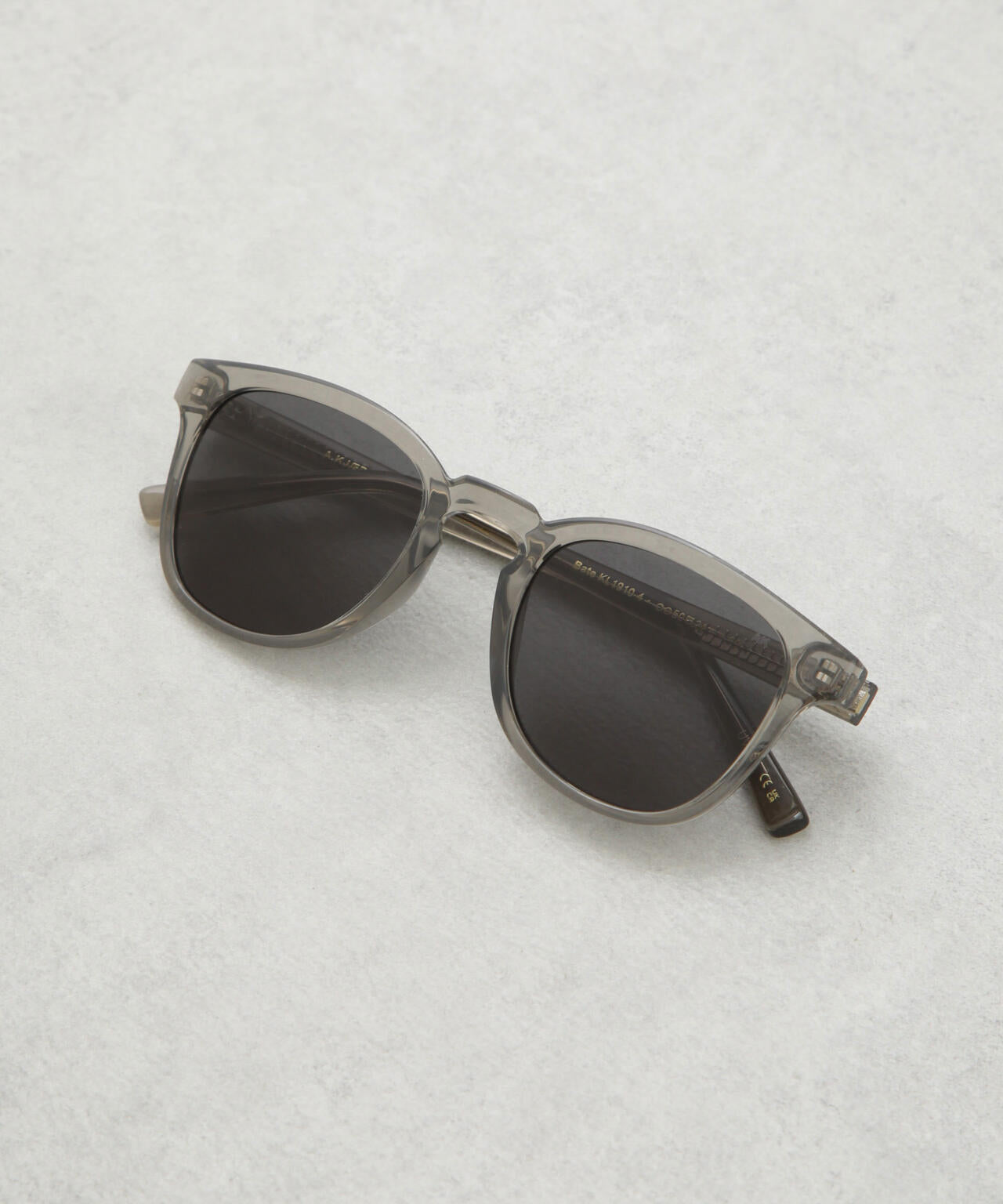 A.KJAERBEDE/BATE 6715140005