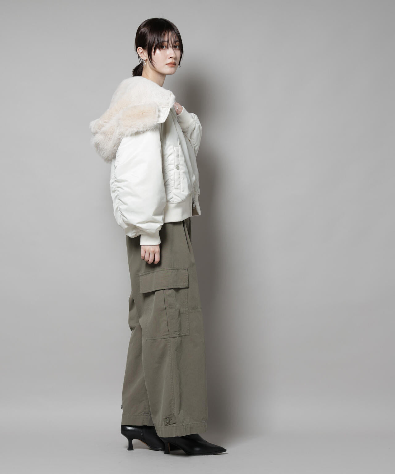 upper hights/THE U-2 HOODIE OFF WHITE 6715212008