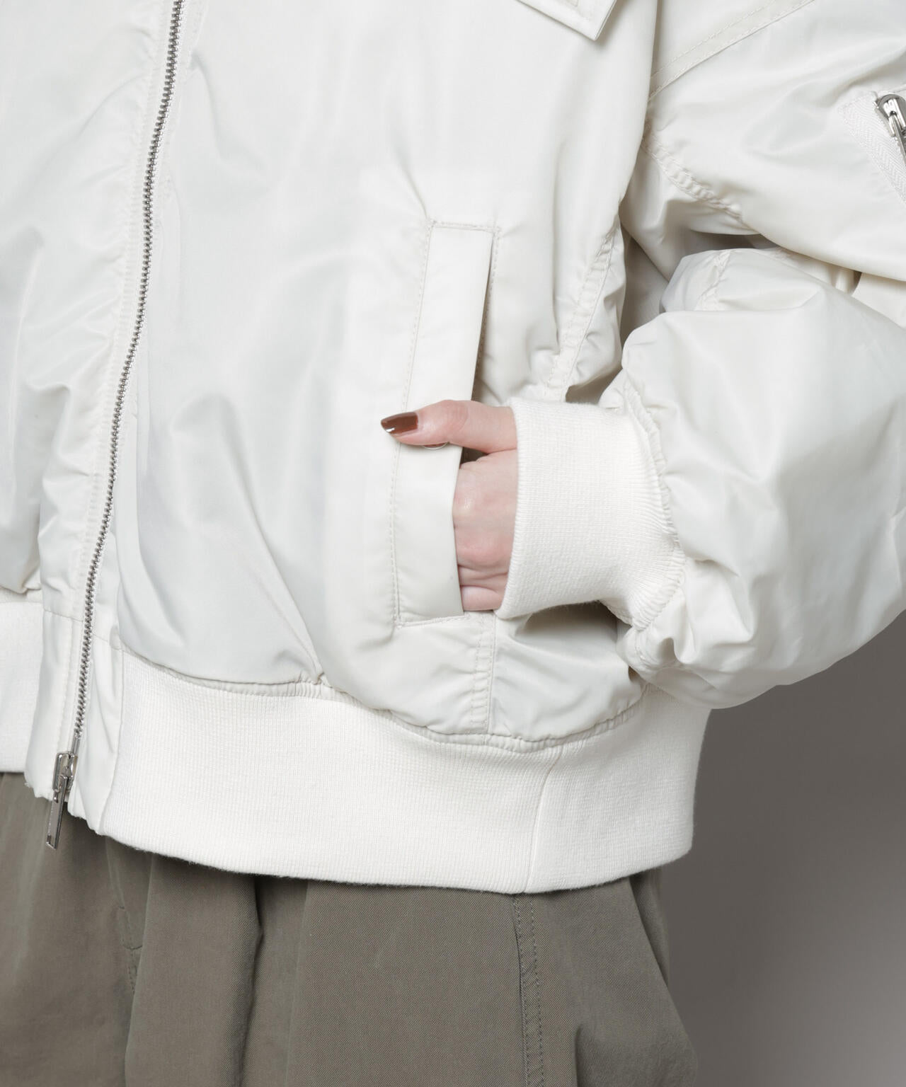 upper hights/THE U-2 HOODIE OFF WHITE 6715212008