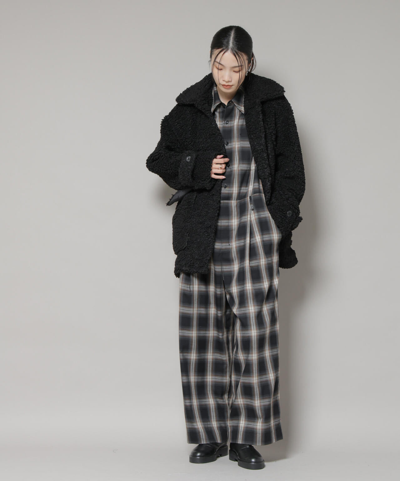 UNIVERSAL OVERALL/BOA HALF COAT 6715212012