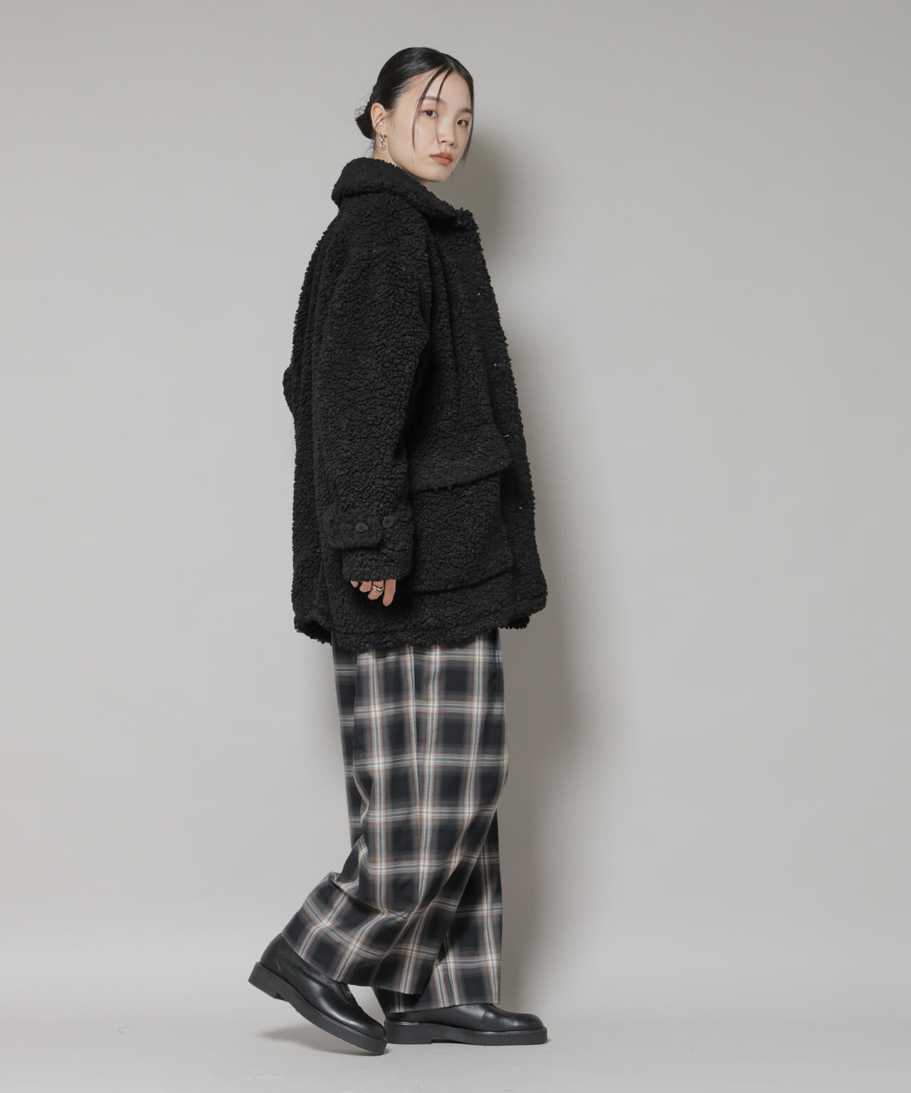 UNIVERSAL OVERALL/BOA HALF COAT 6715212012