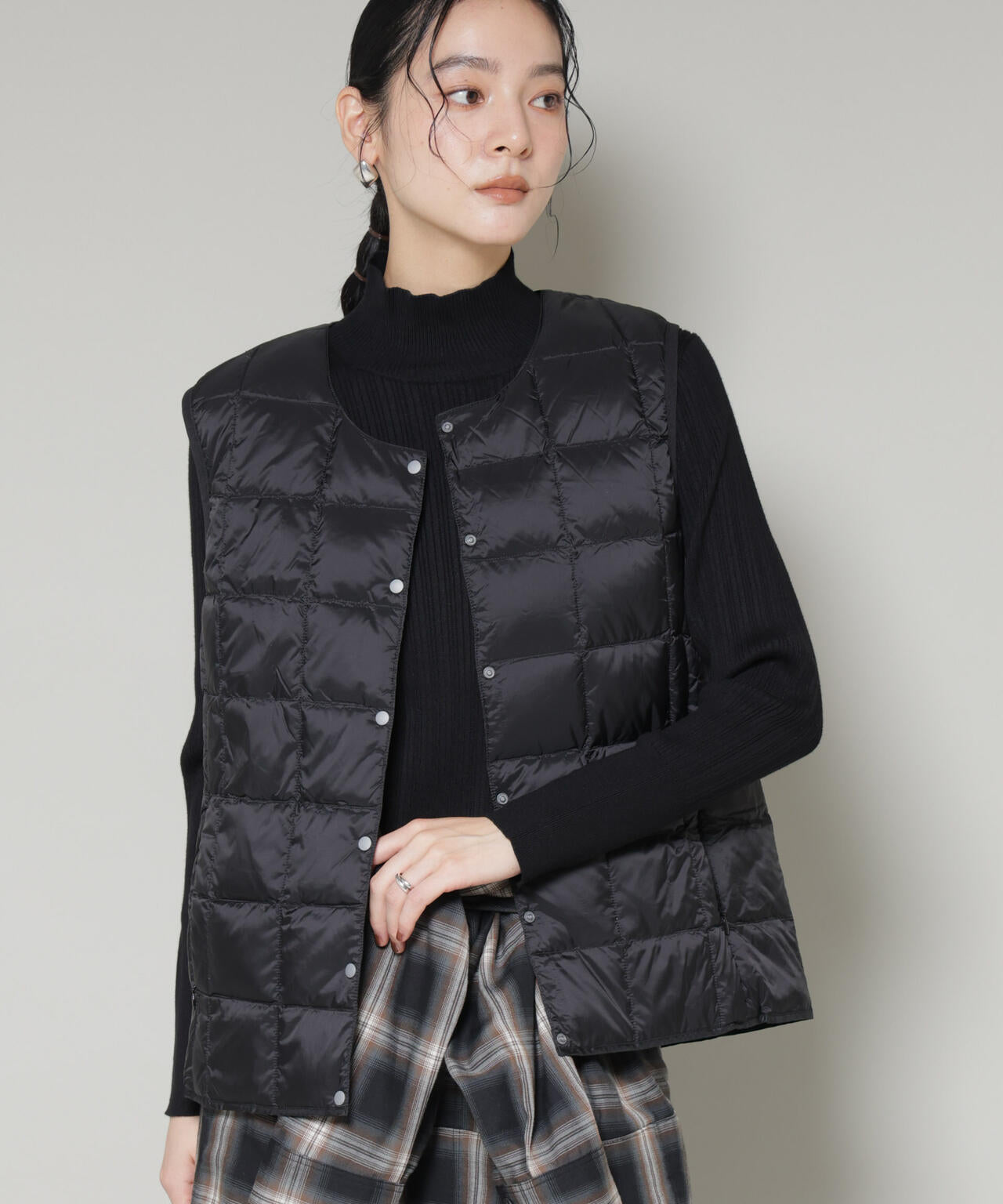 TAION / クルーネック ボタン ダウンベスト