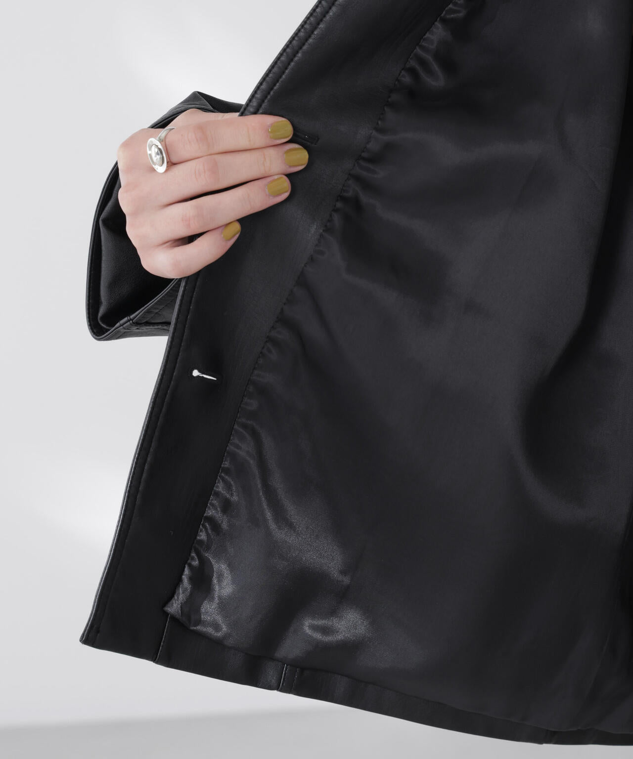 BAUM UND PFERDGARTEN/Textured Faux Leather ジャケット 6715216007