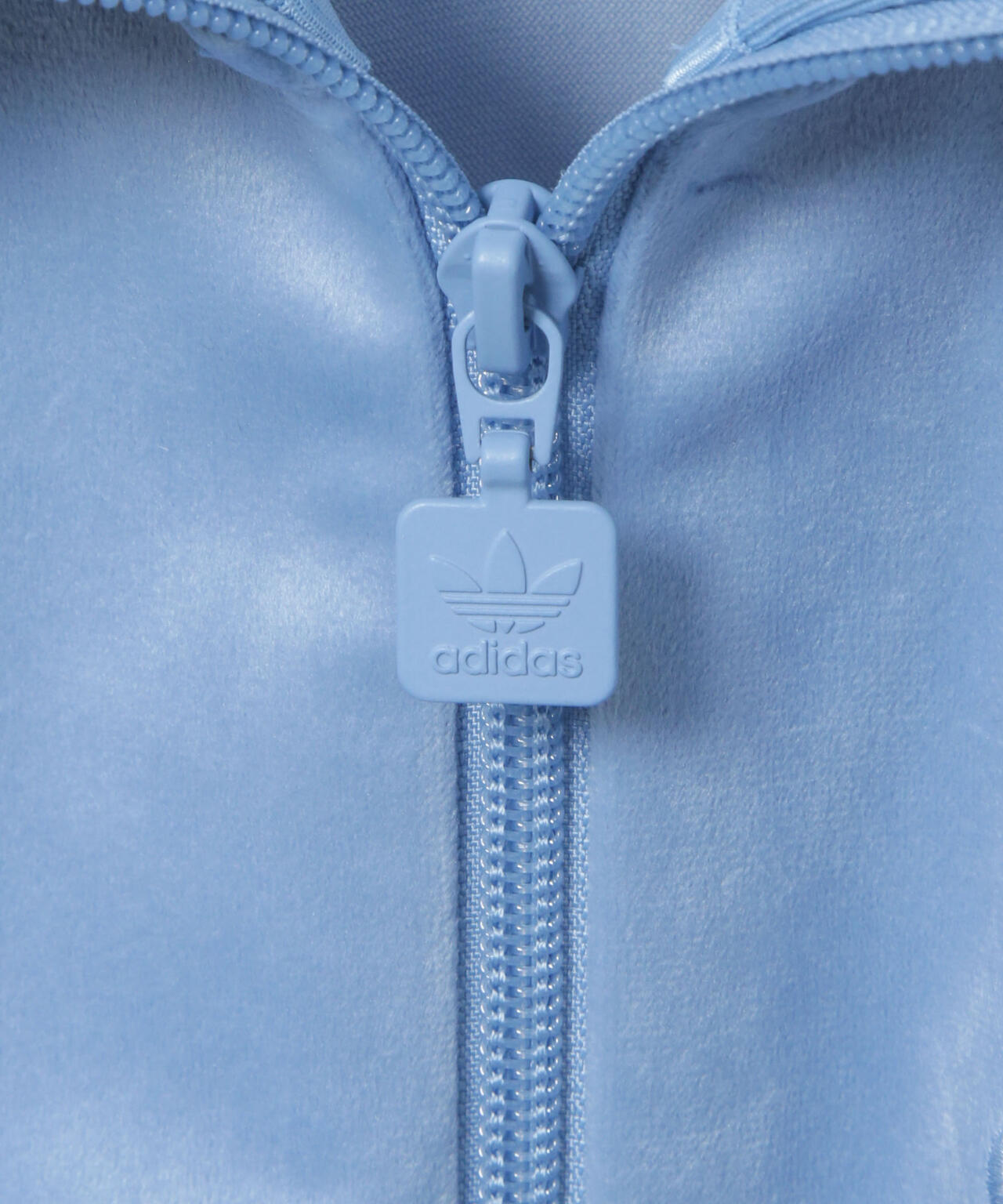 adidas/VELVET TRACK JAKET ASH BLUE 6715216008