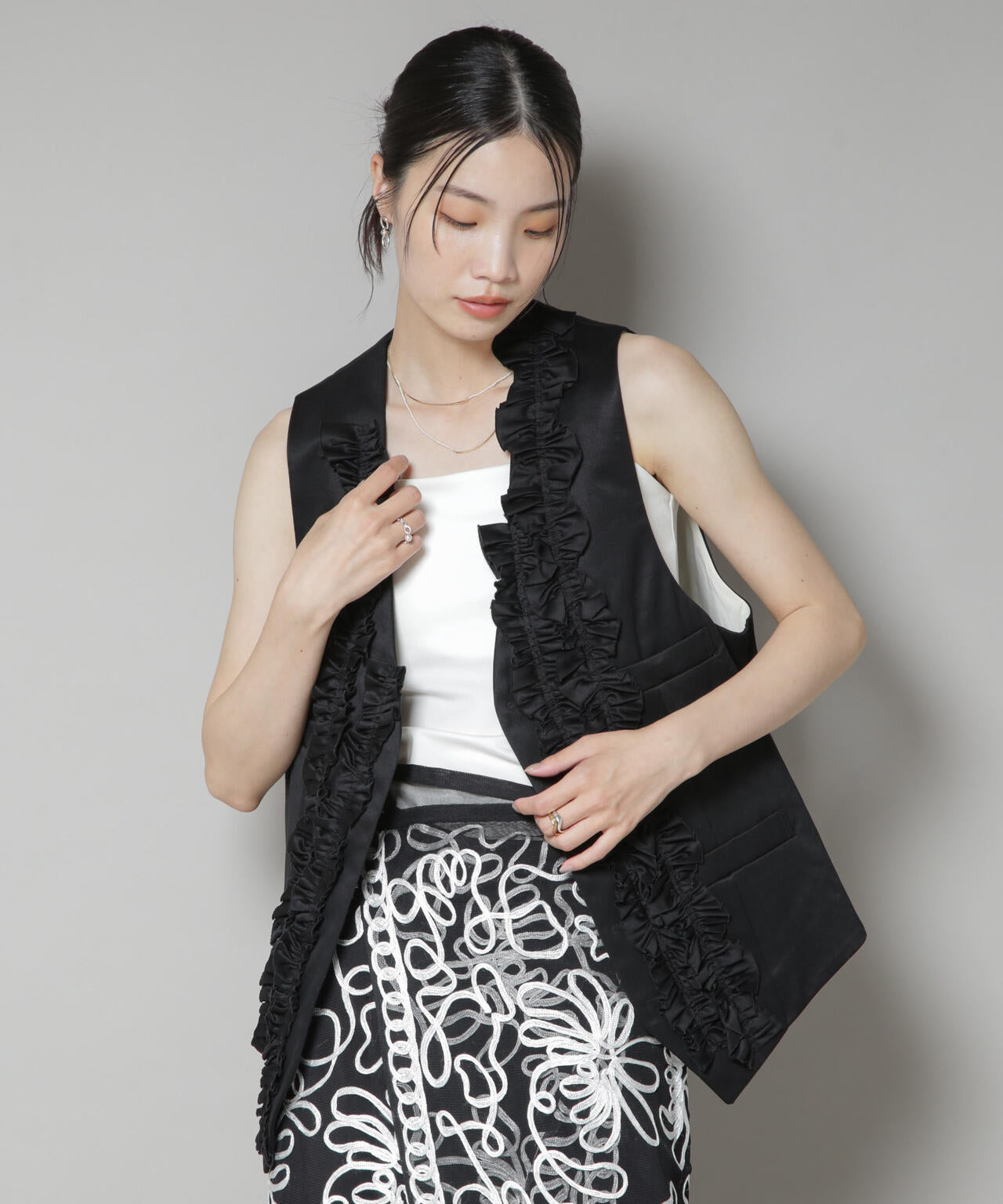 RhodolirioN/Frill Vest - Chino Cloth 6715216013