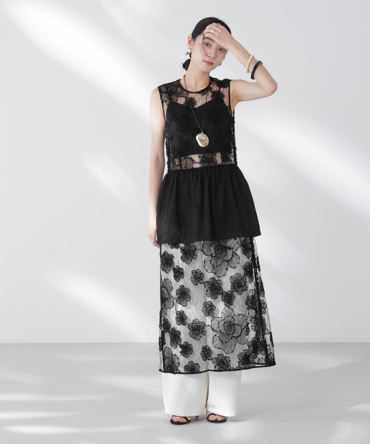 BAUM UND PFERDGARTEN/Flower Lace ワンピース 6715219040