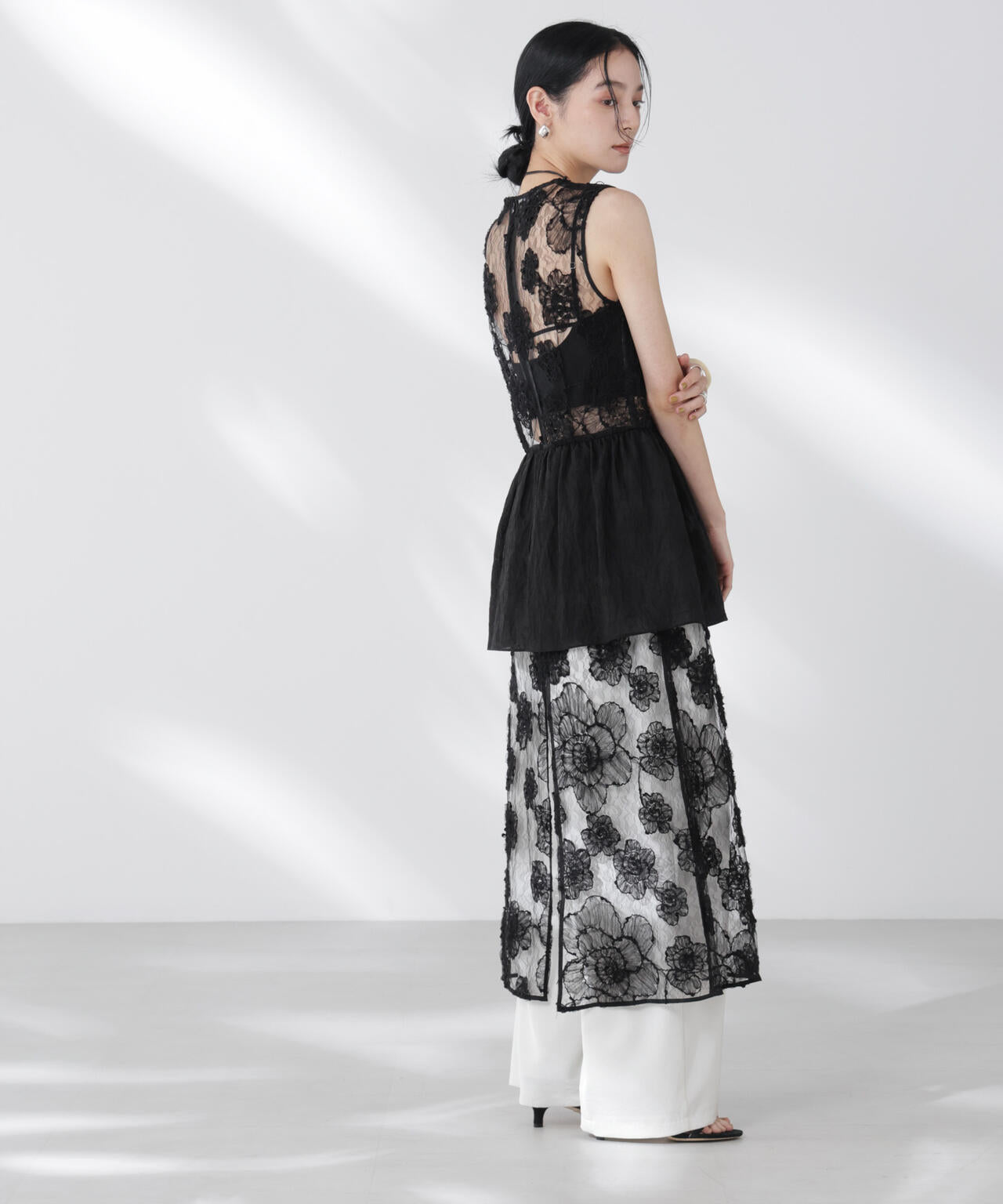 BAUM UND PFERDGARTEN/Flower Lace ワンピース 6715219040