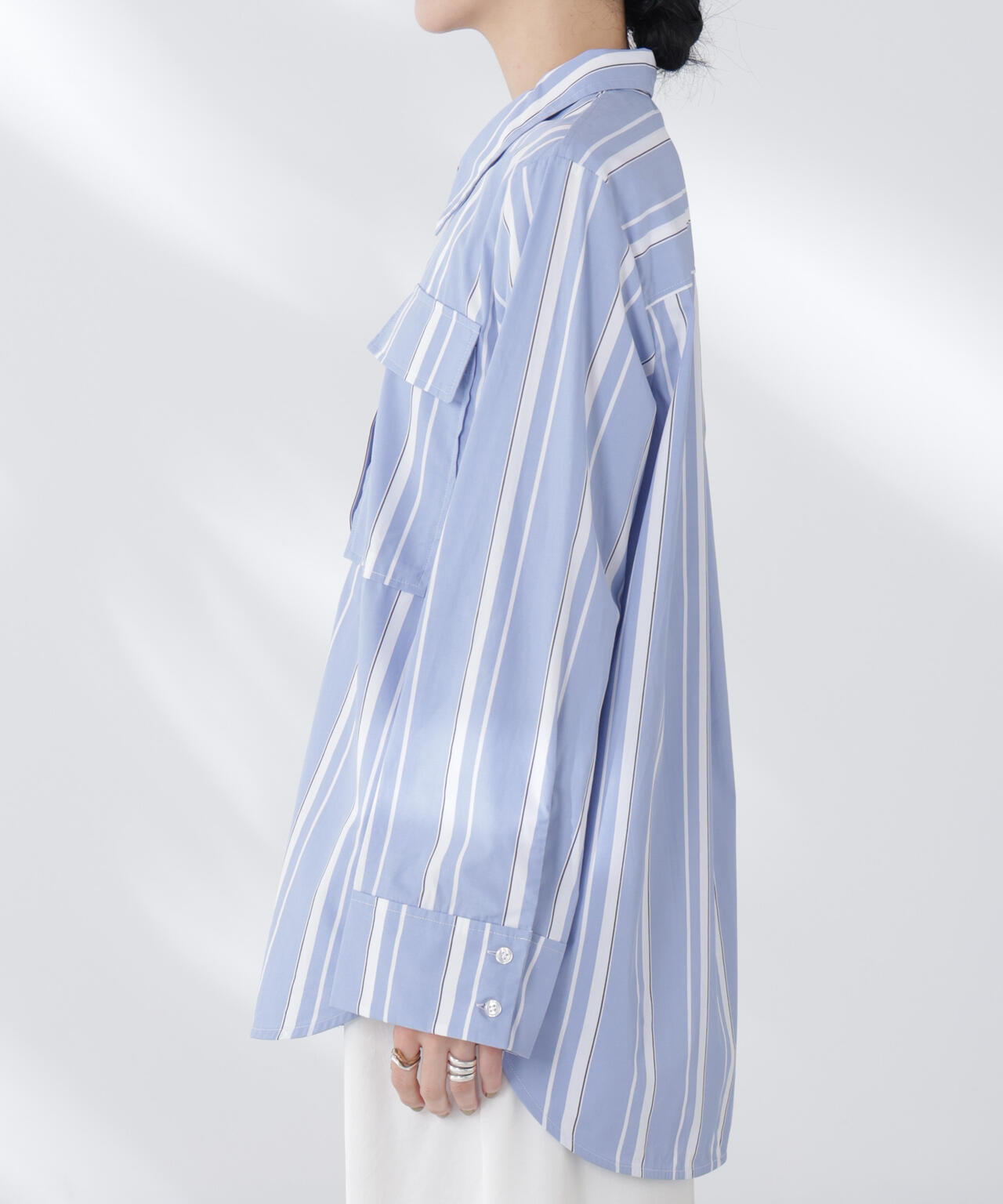 BAUM UND PFERDGARTEN/Striped Cotton シャツ 6715220026