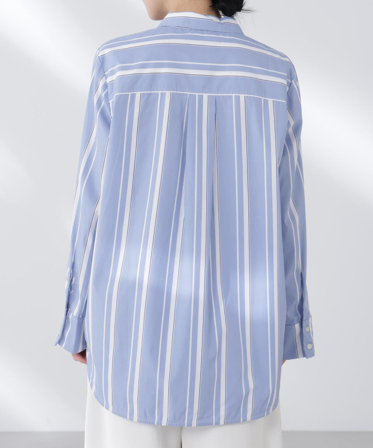 BAUM UND PFERDGARTEN/Striped Cotton シャツ 6715220026