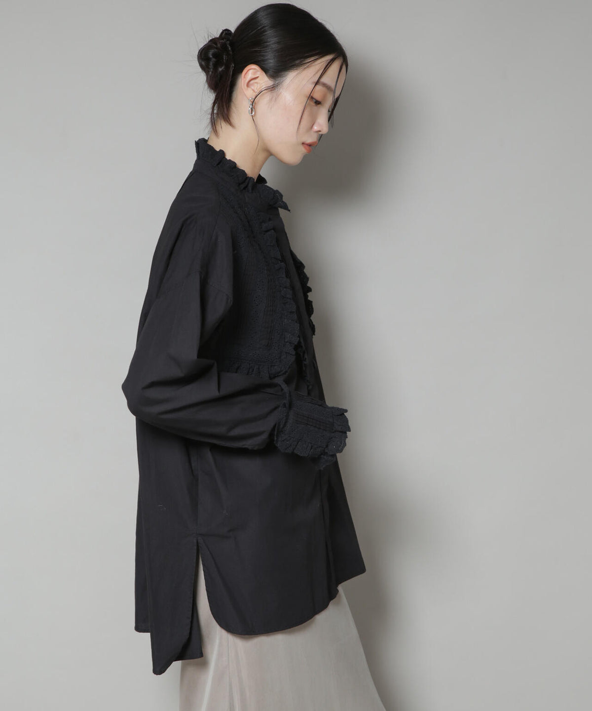 Sara mallika/COTTON PINTUCK LACE BLOUSE 6715221001