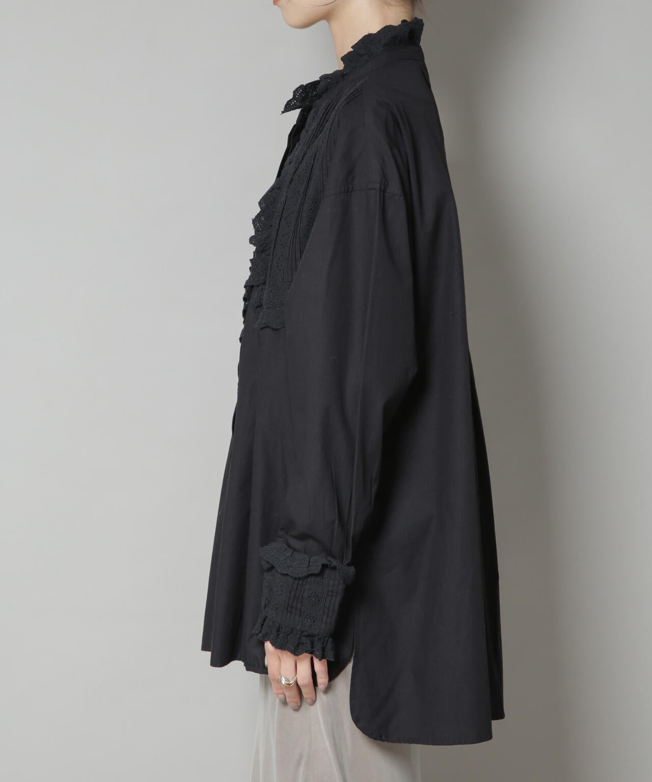 Sara mallika/COTTON PINTUCK LACE BLOUSE 6715221001