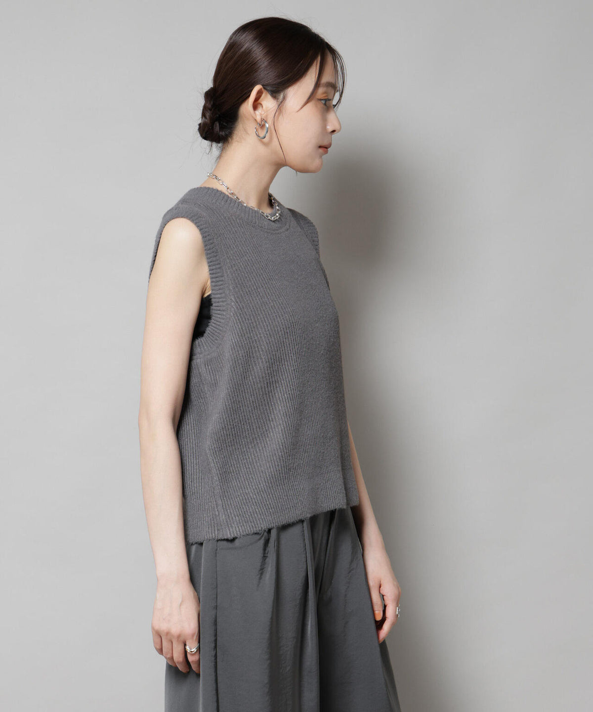 Gongdid Design/Knit pleated vest 6715222059