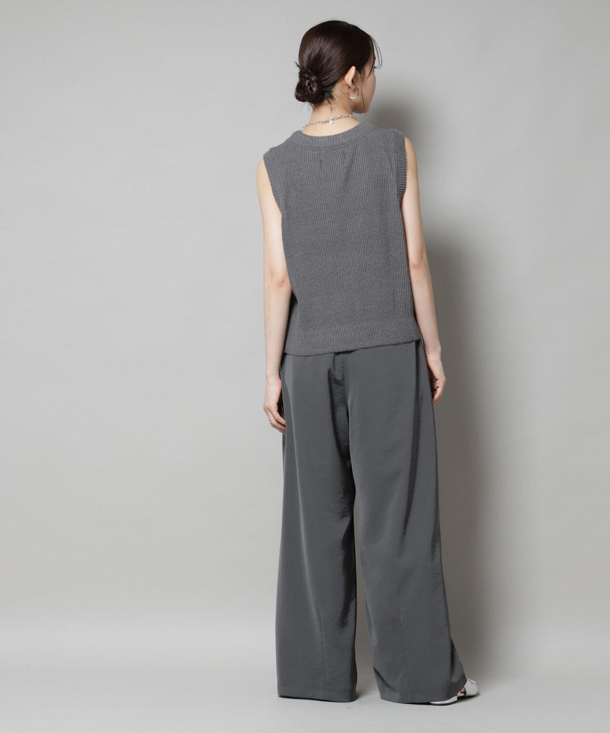 Gongdid Design/Knit pleated vest 6715222059