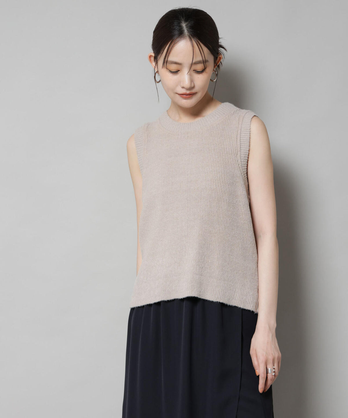 Gongdid Design/Knit pleated vest 6715222059