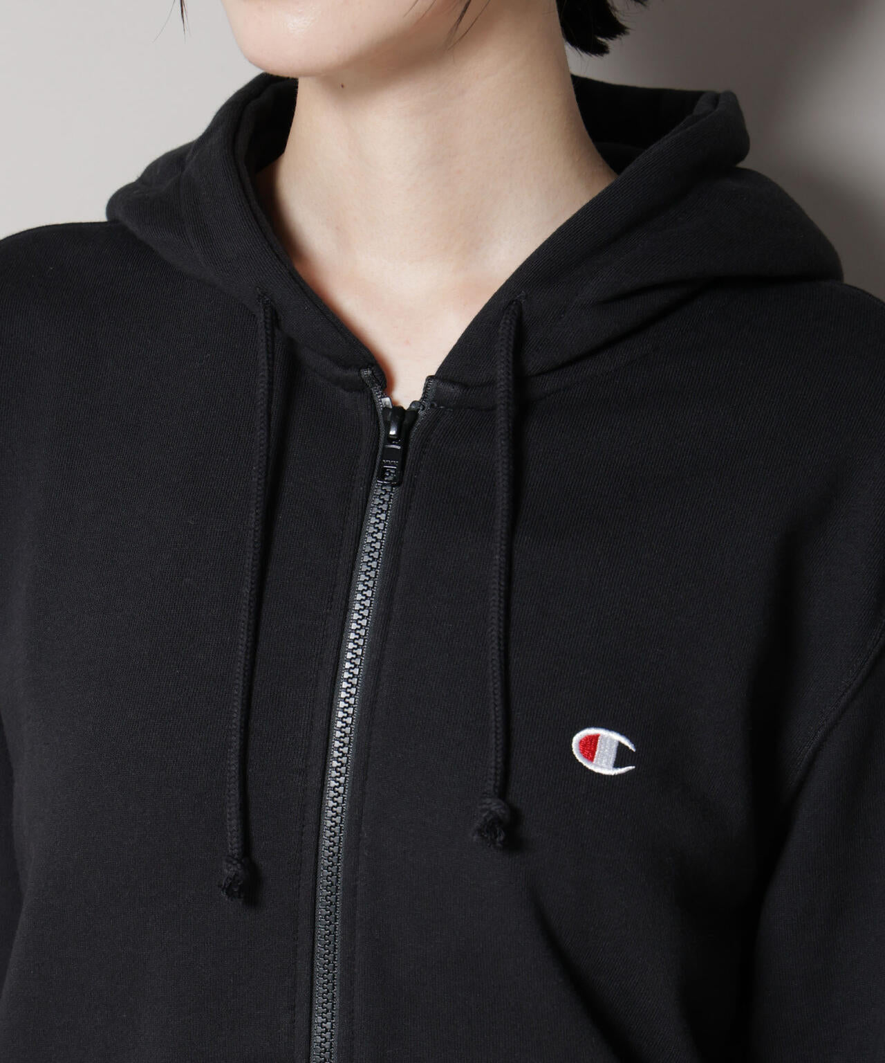 Champion/ZIP HOODED SWEATSHIRT 6715223038