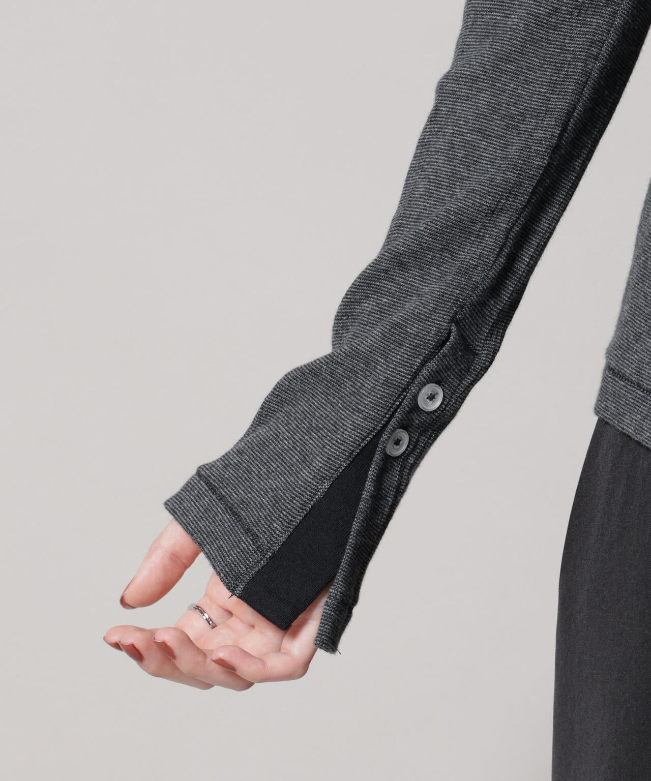 Robert P. Miller/Prib Cardigan 6715223042