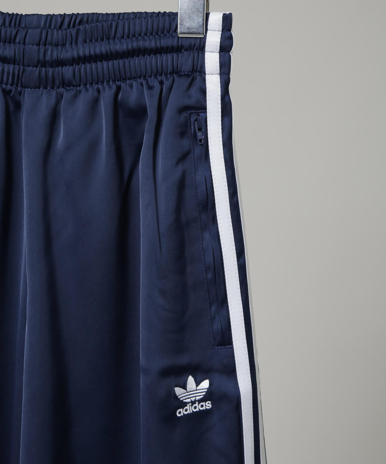 adidas/SATIN TRACK PANTS INDIGO 6715227040