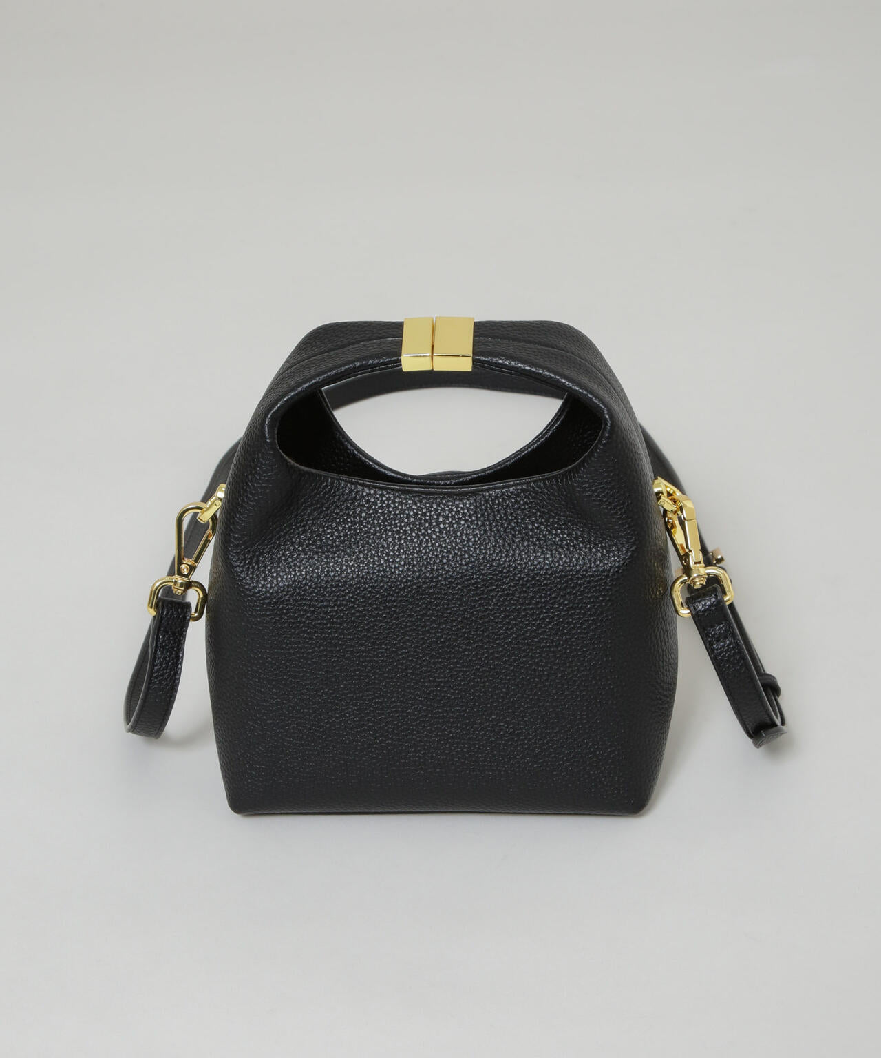 SINBONO/Vivienne Small クロスボディバッグ 6715232376