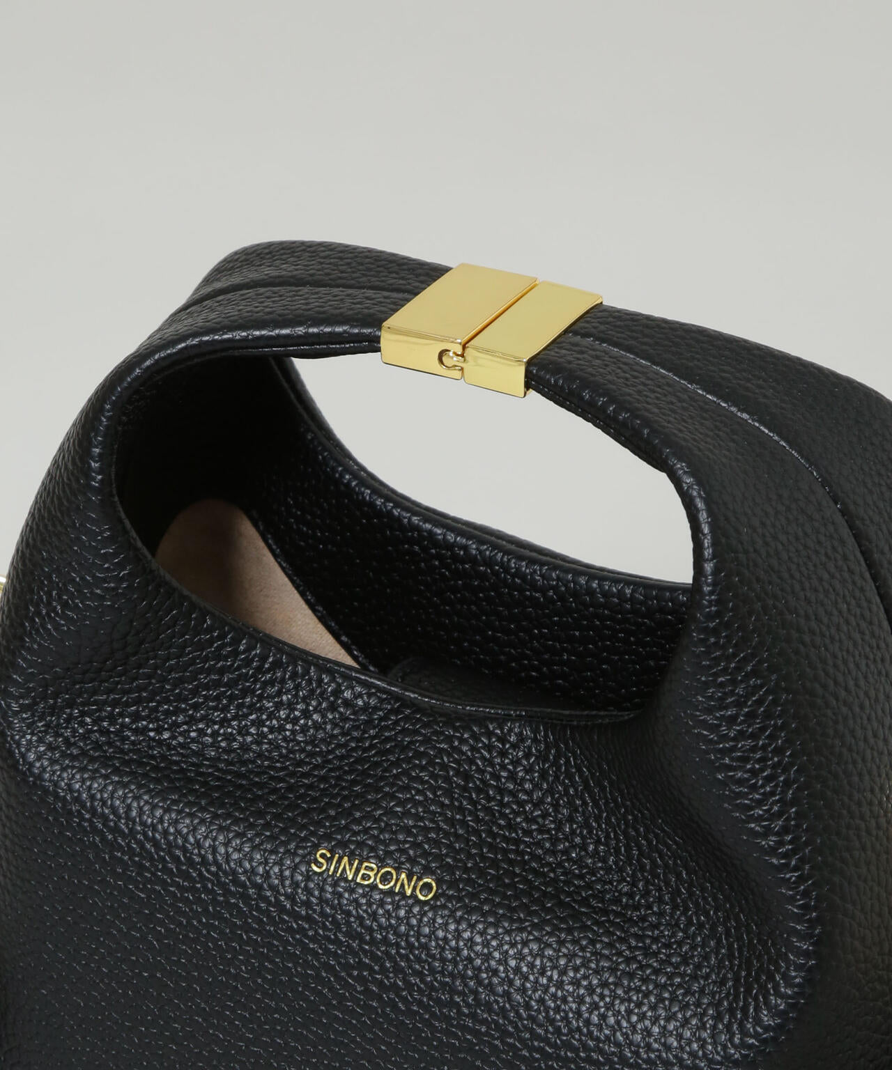 SINBONO/Vivienne Small クロスボディバッグ 6715232376