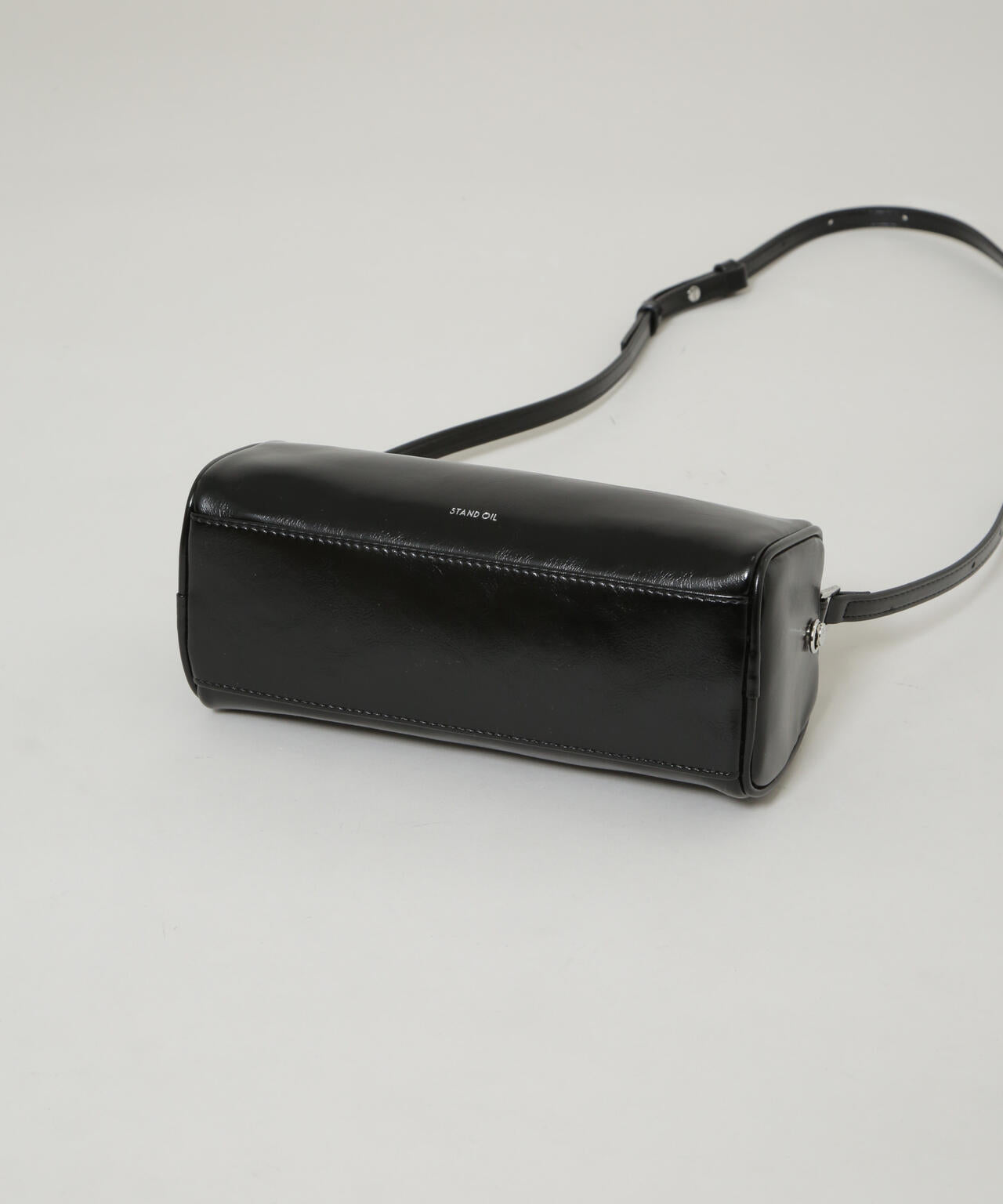 STAND OIL/CHUNKY BAG BLACK 6715232418