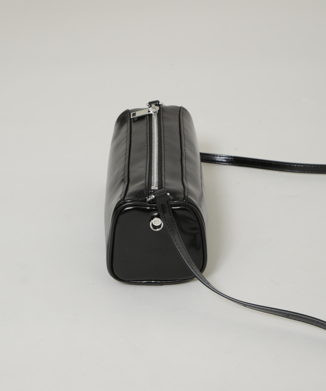 STAND OIL/CHUNKY BAG BLACK 6715232418