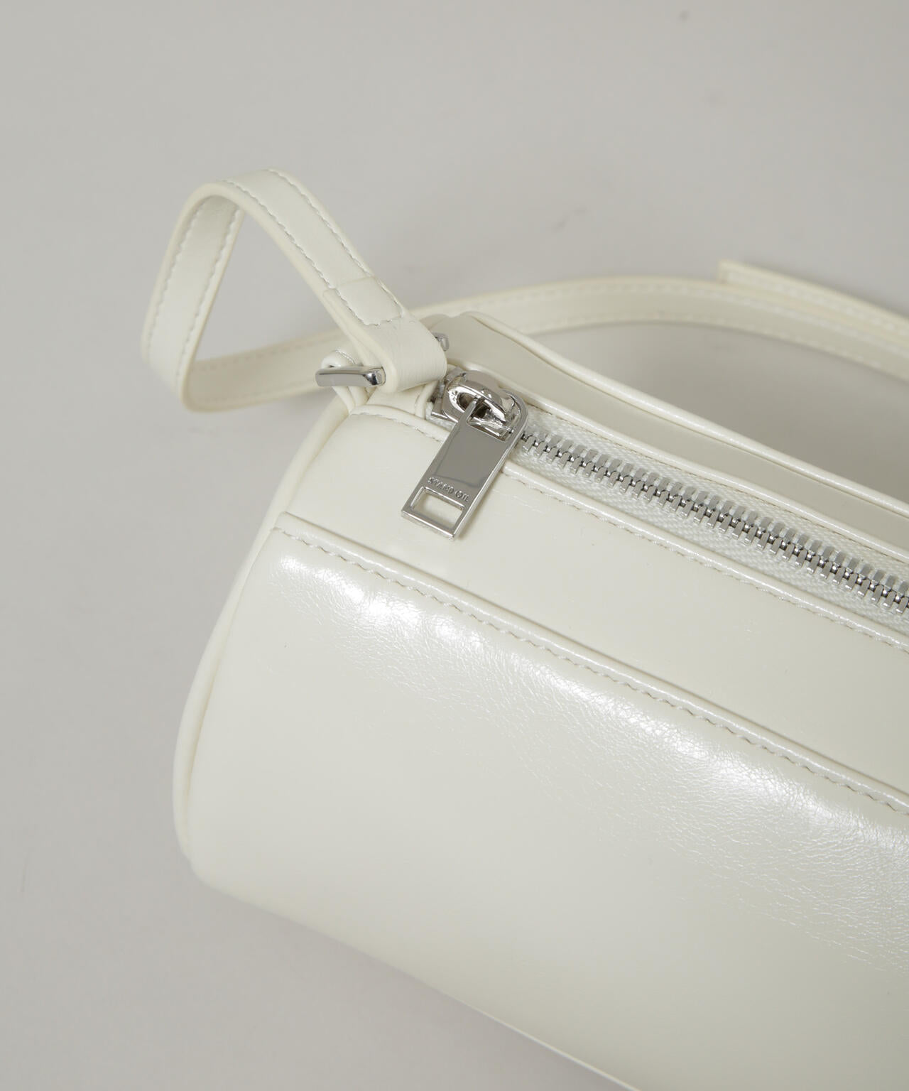 STAND OIL/CHUNKY BAG CREAM 6715232419