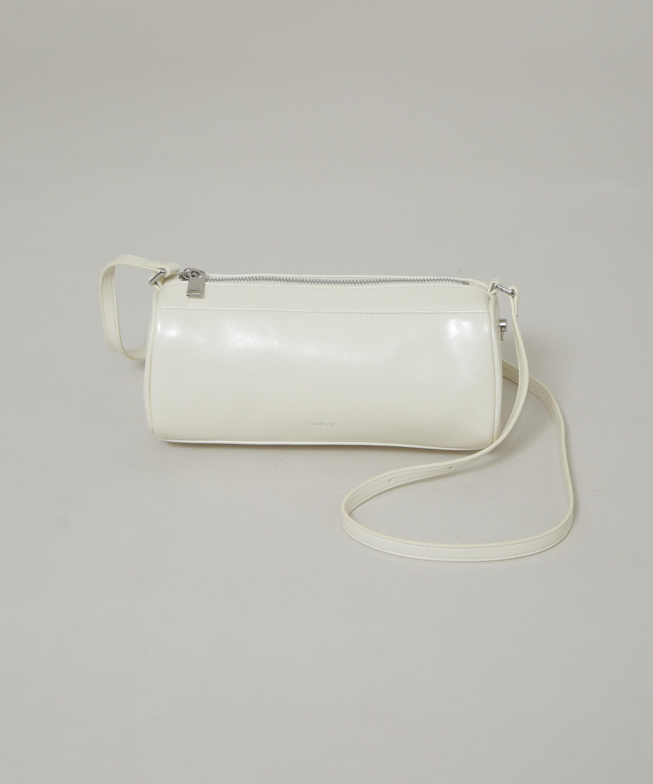 STAND OIL/CHUNKY BAG CREAM 6715232419