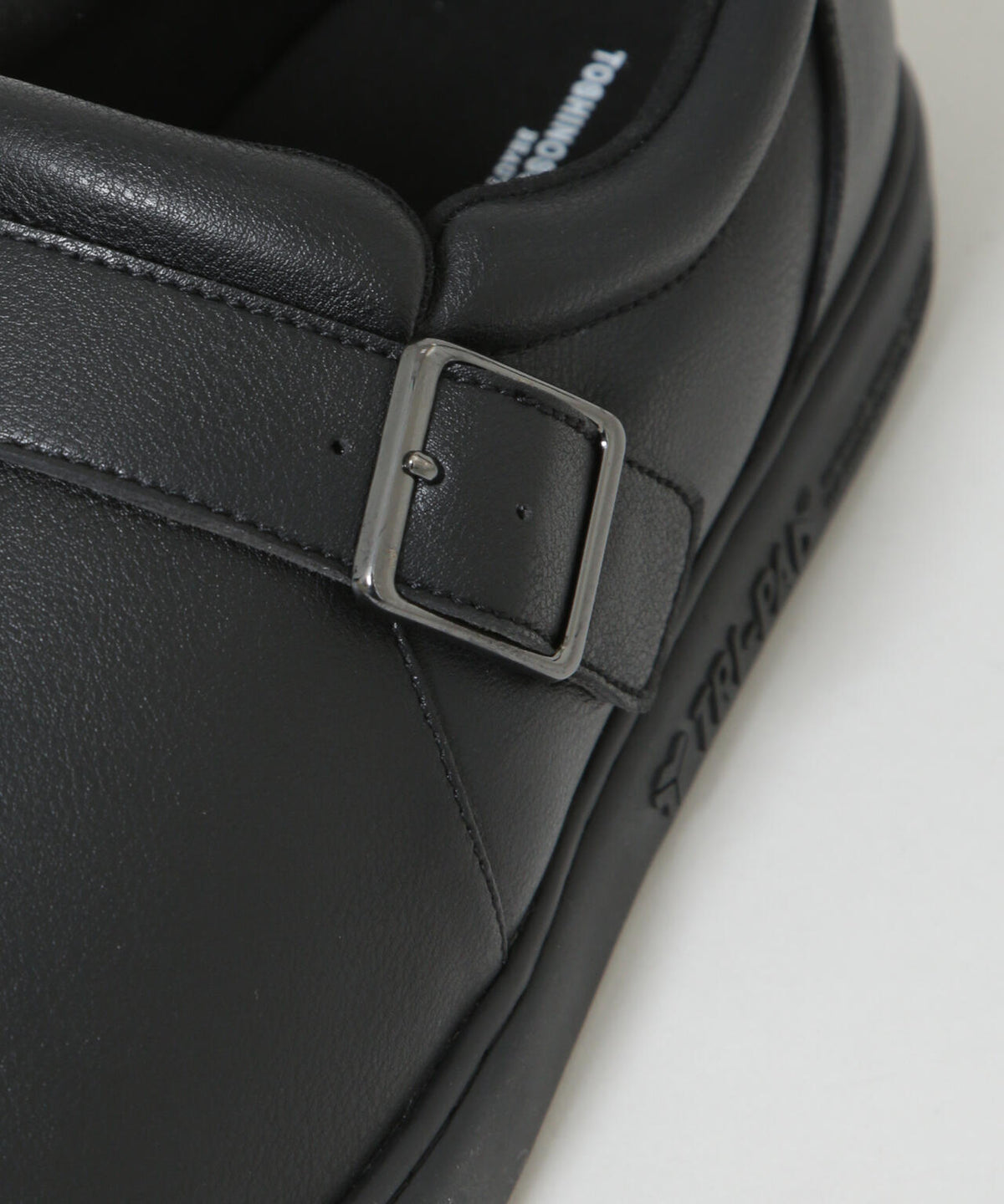 BEAUTIFUL SHOES/ONE STRAP TRI-PAD 6715233099